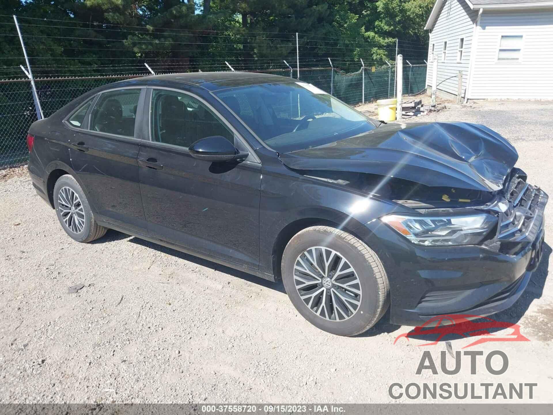 VOLKSWAGEN JETTA 2019 - 3VWC57BU5KM137150