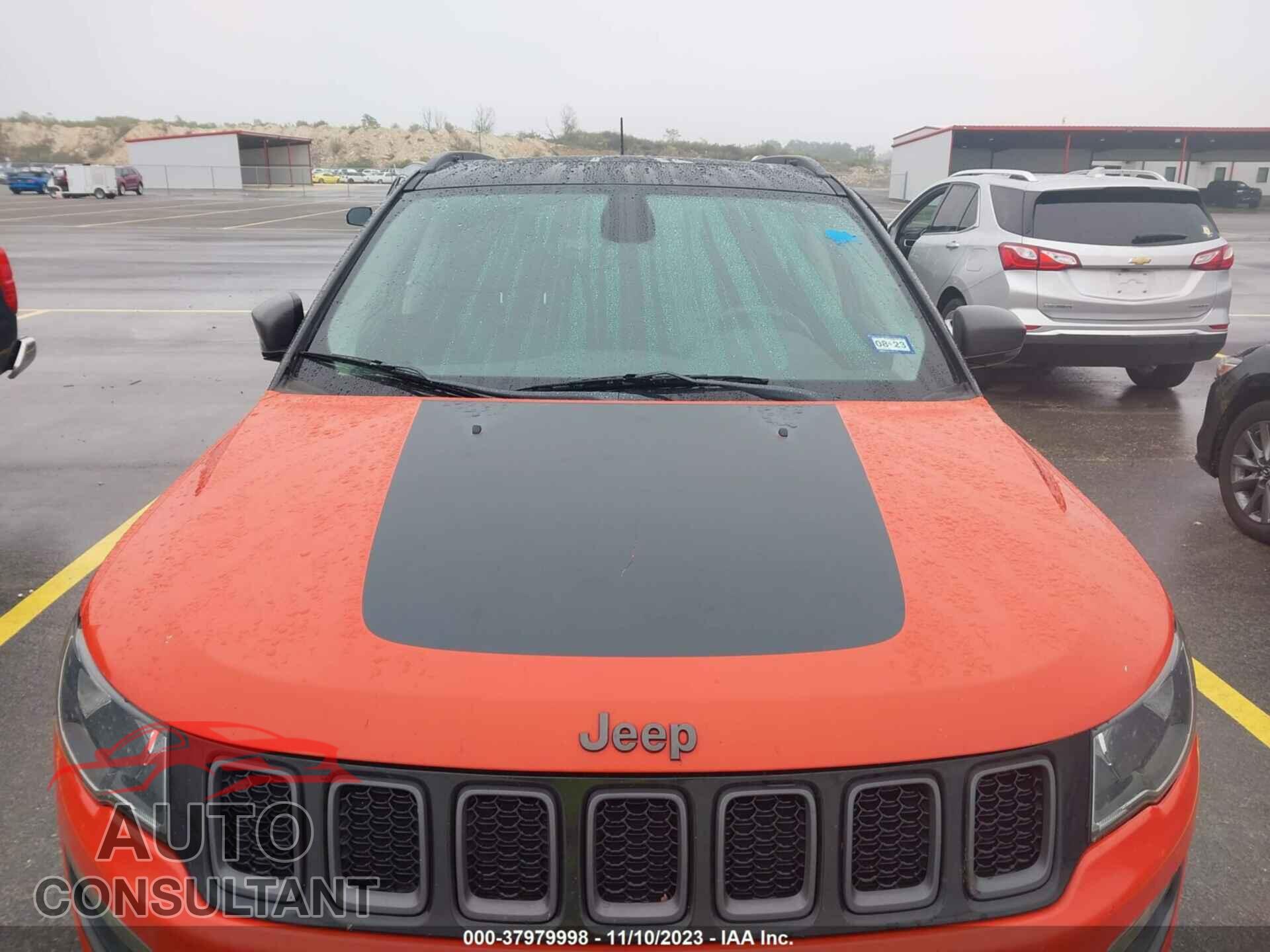 JEEP COMPASS 2017 - 3C4NJDDB2HT651795