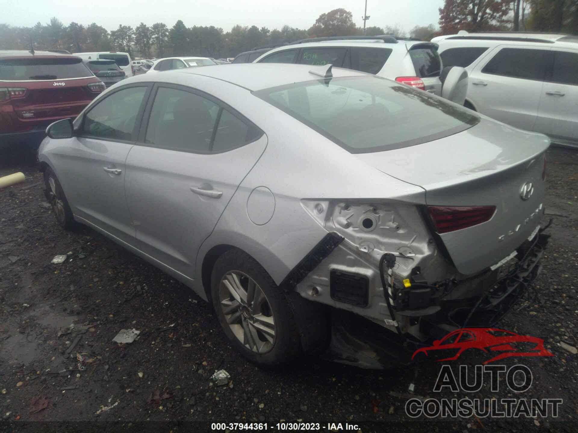 HYUNDAI ELANTRA 2019 - KMHD84LF1KU786870