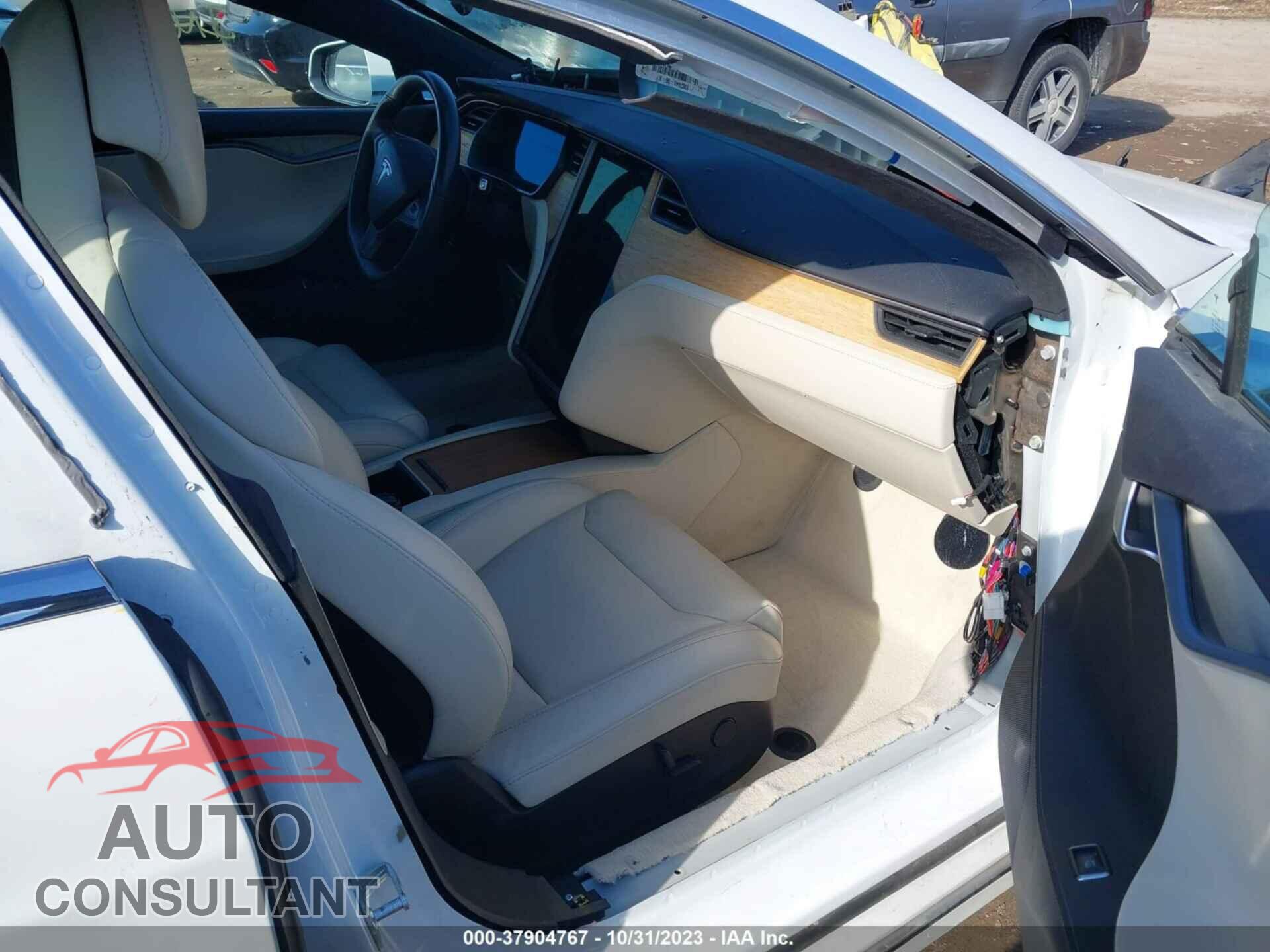 TESLA MODEL S 2019 - 5YJSA1E22KF337277