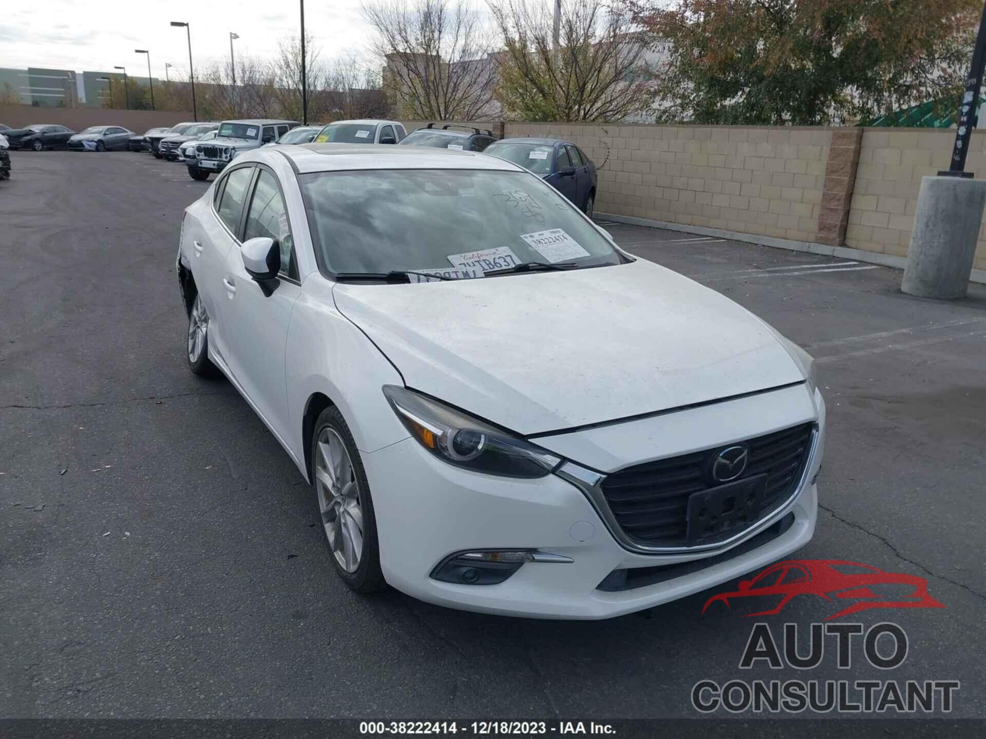 MAZDA MAZDA3 2017 - JM1BN1W31H1103435