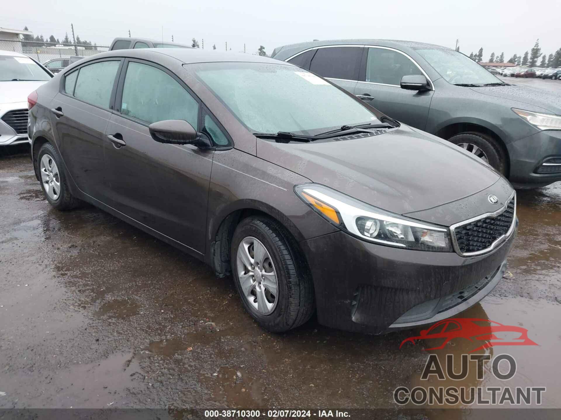 KIA FORTE 2018 - 3KPFL4A78JE201142