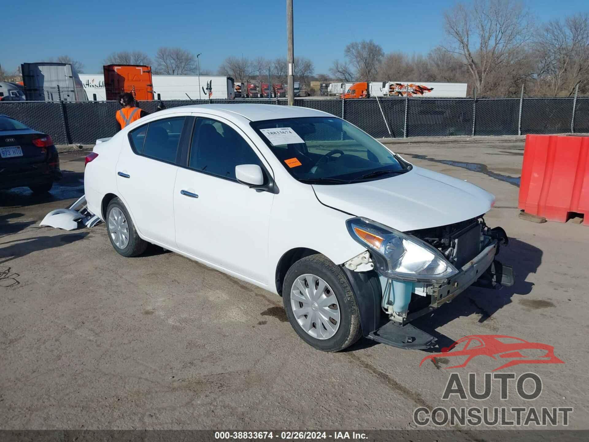 NISSAN VERSA 2016 - 3N1CN7AP7GL833510