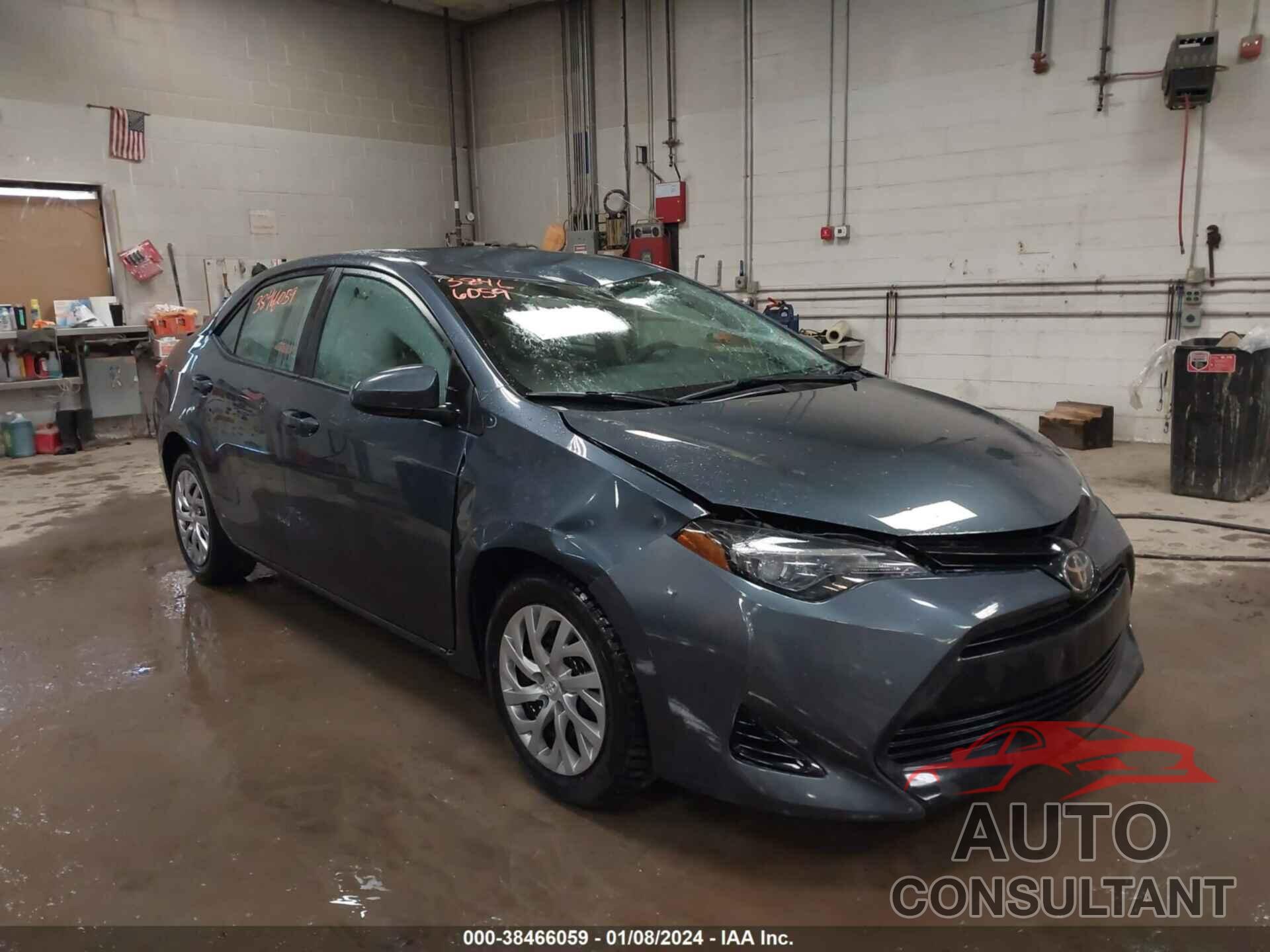 TOYOTA COROLLA 2018 - 2T1BURHE9JC087566