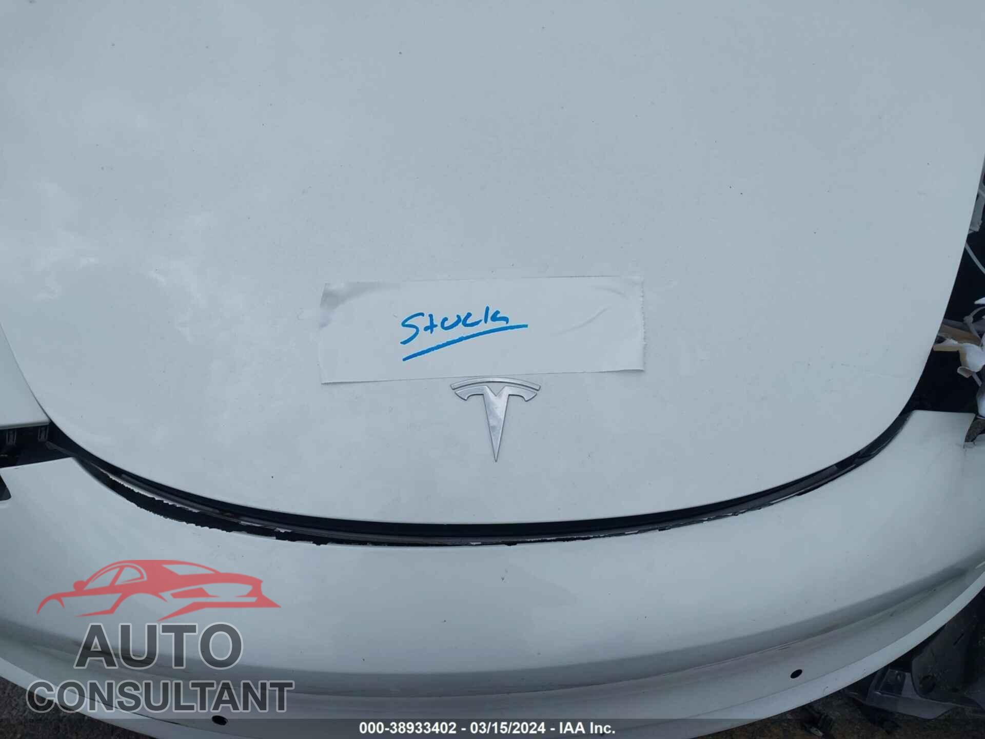 TESLA MODEL 3 2019 - 5YJ3E1EA5KF208319