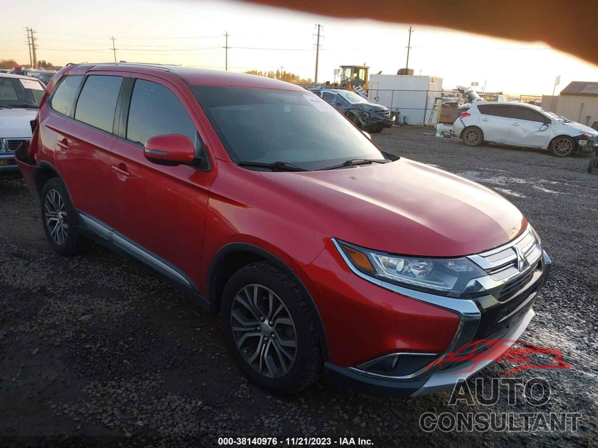 MITSUBISHI OUTLANDER 2018 - JA4AZ3A39JZ054943