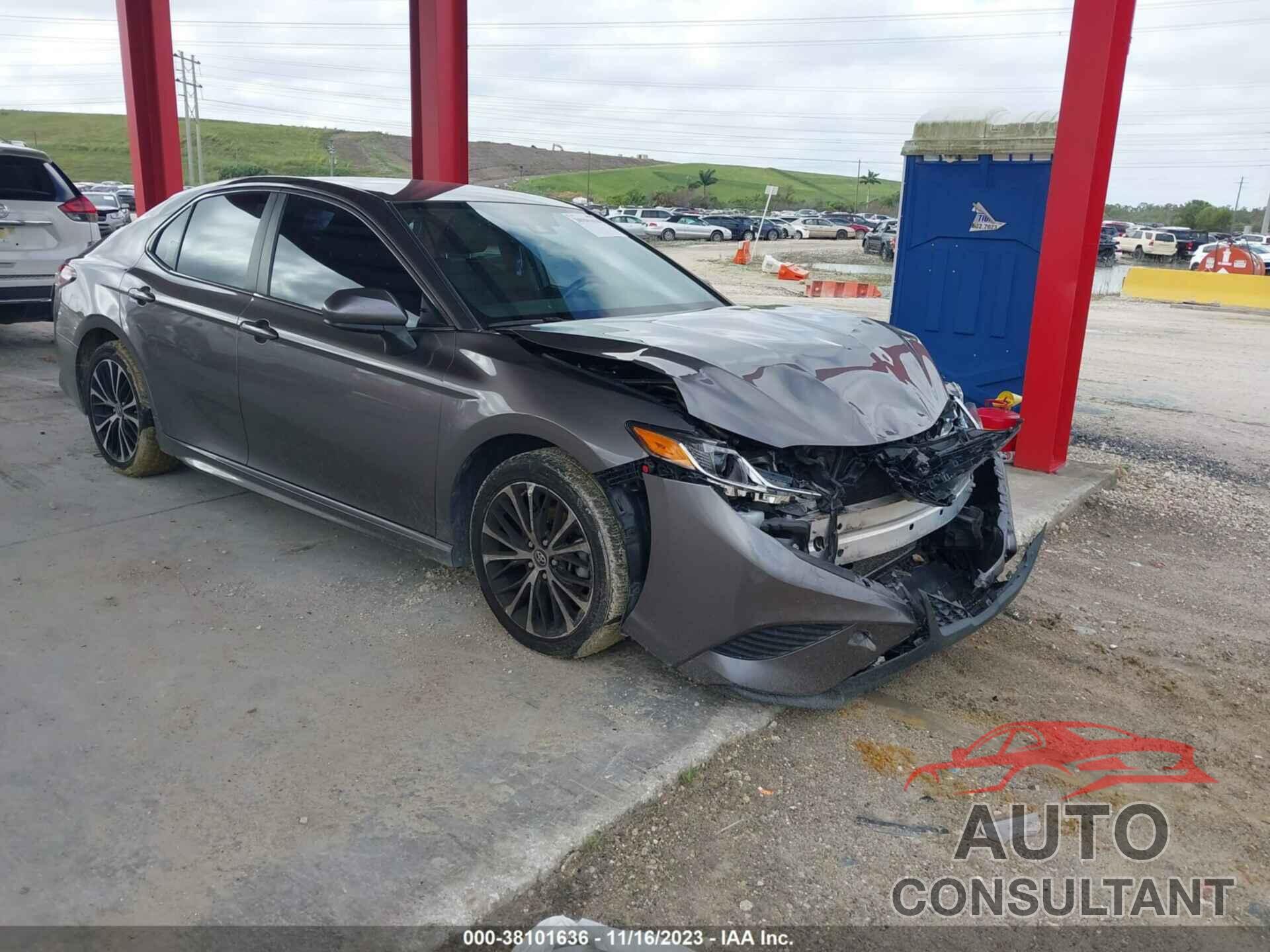 TOYOTA CAMRY 2019 - 4T1B11HK1KU732257