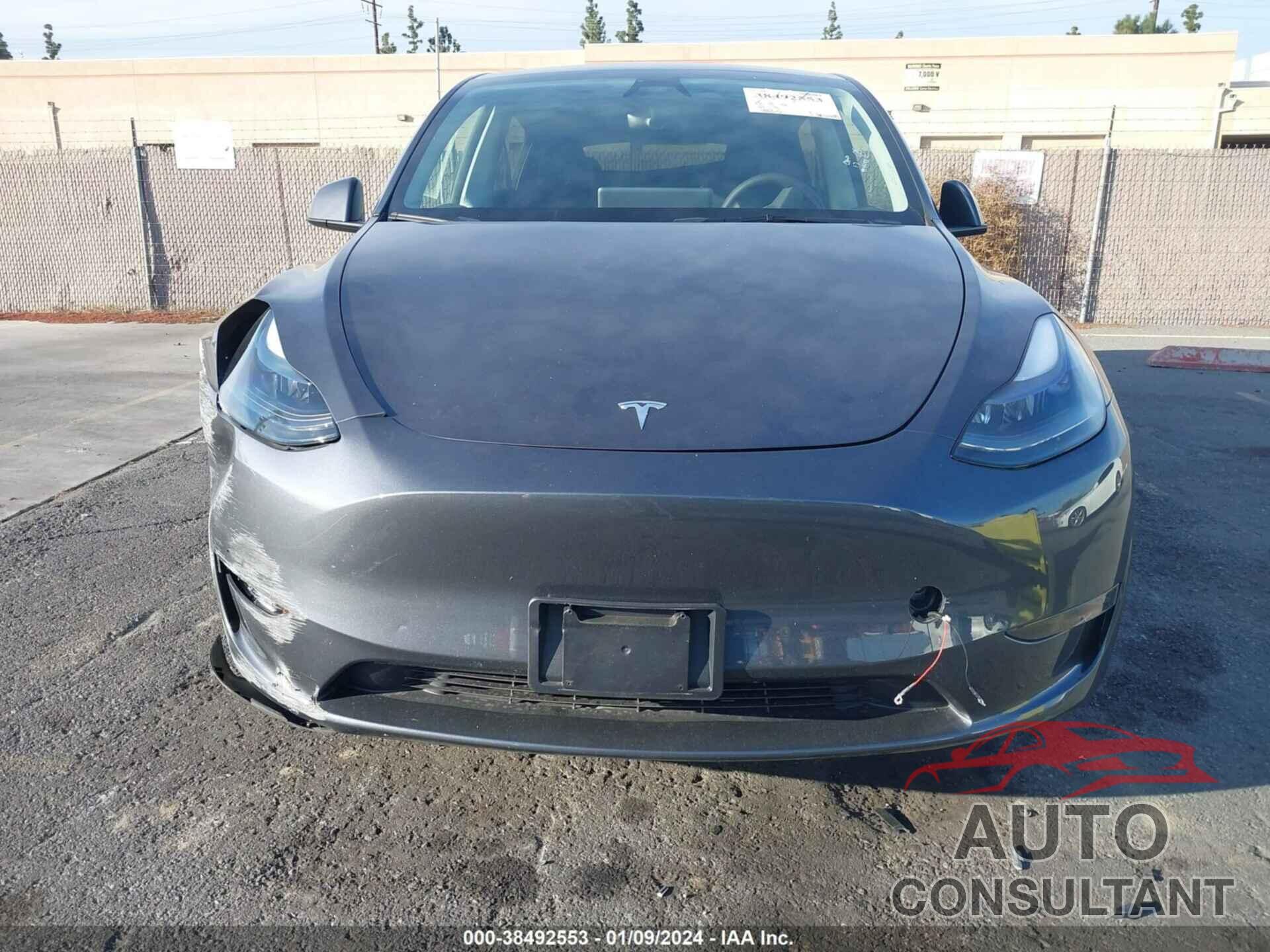 TESLA MODEL Y 2023 - 7SAYGDEF1PF844498