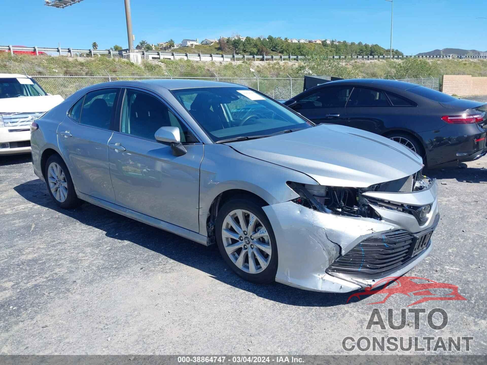 TOYOTA CAMRY 2019 - 4T1B11HK7KU721022