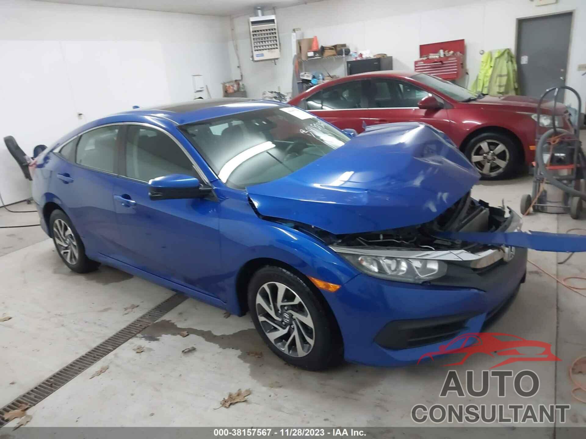 HONDA CIVIC 2017 - 19XFC2F76HE008477