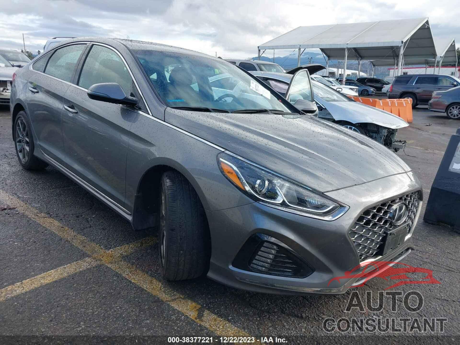 HYUNDAI SONATA 2018 - 5NPE34AB5JH683337