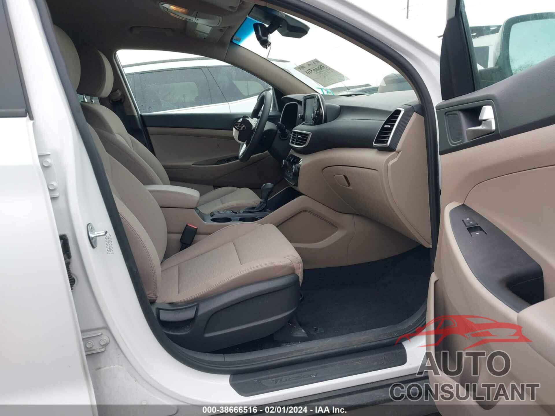 HYUNDAI TUCSON 2019 - KM8J3CAL4KU840330