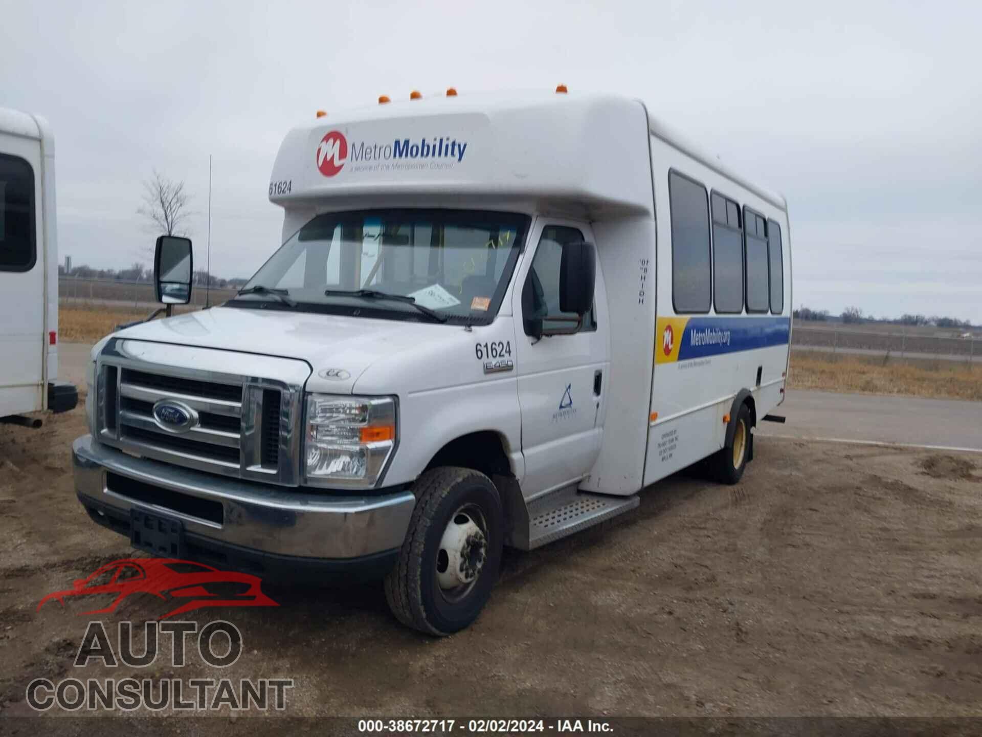 FORD E-450 CUTAWAY 2017 - 1FDFE4FS7HDC36446