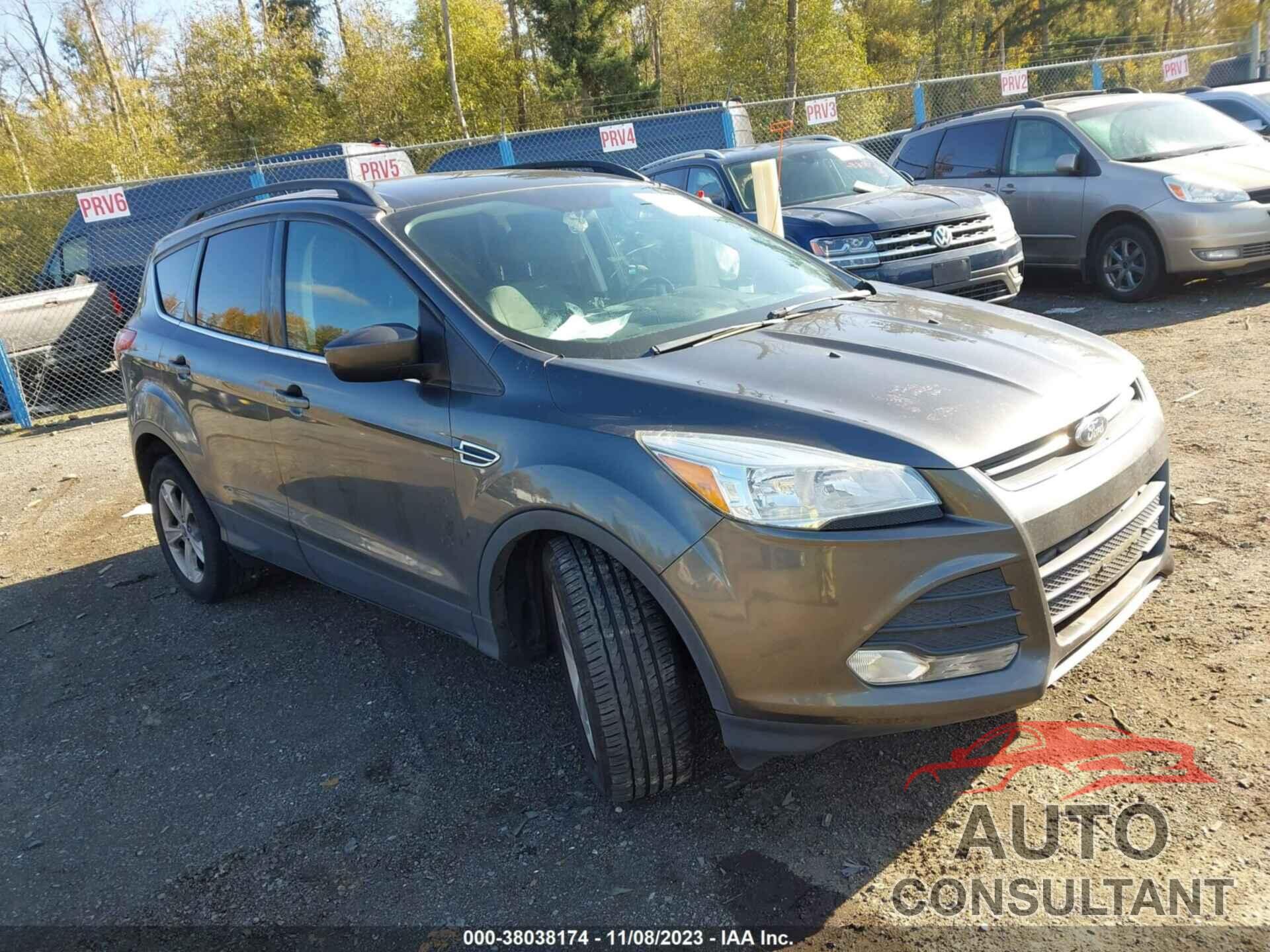 FORD ESCAPE 2016 - 1FMCU9G92GUC09782