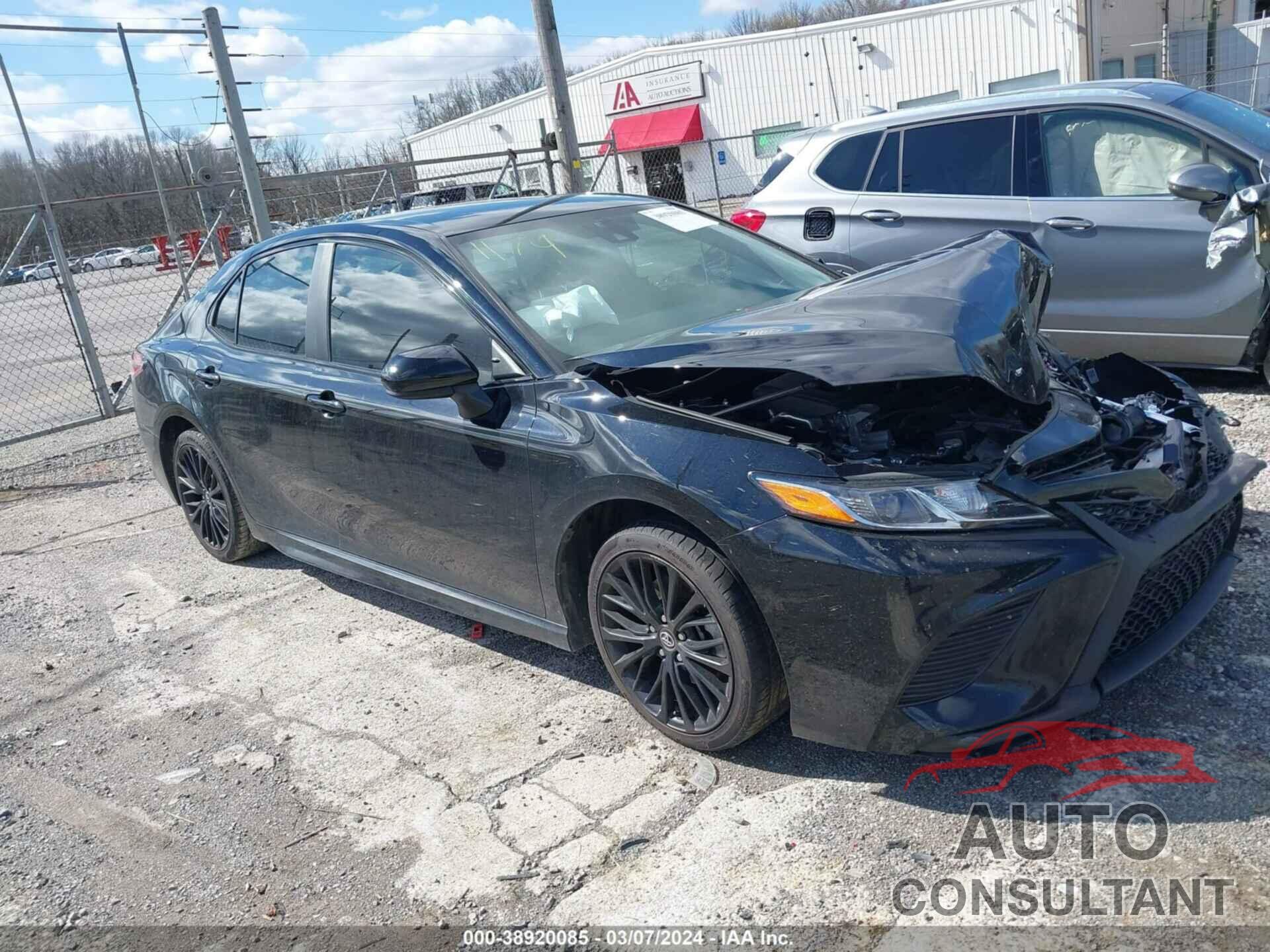 TOYOTA CAMRY 2020 - 4T1G11AK7LU329871
