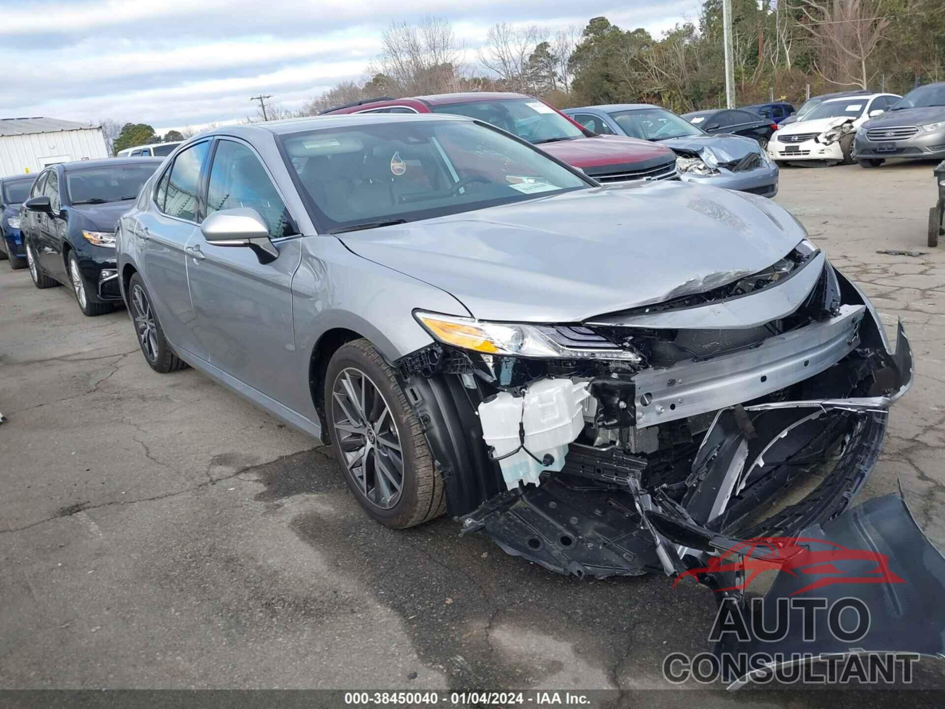 TOYOTA CAMRY 2023 - 4T1F11AK3PU763920