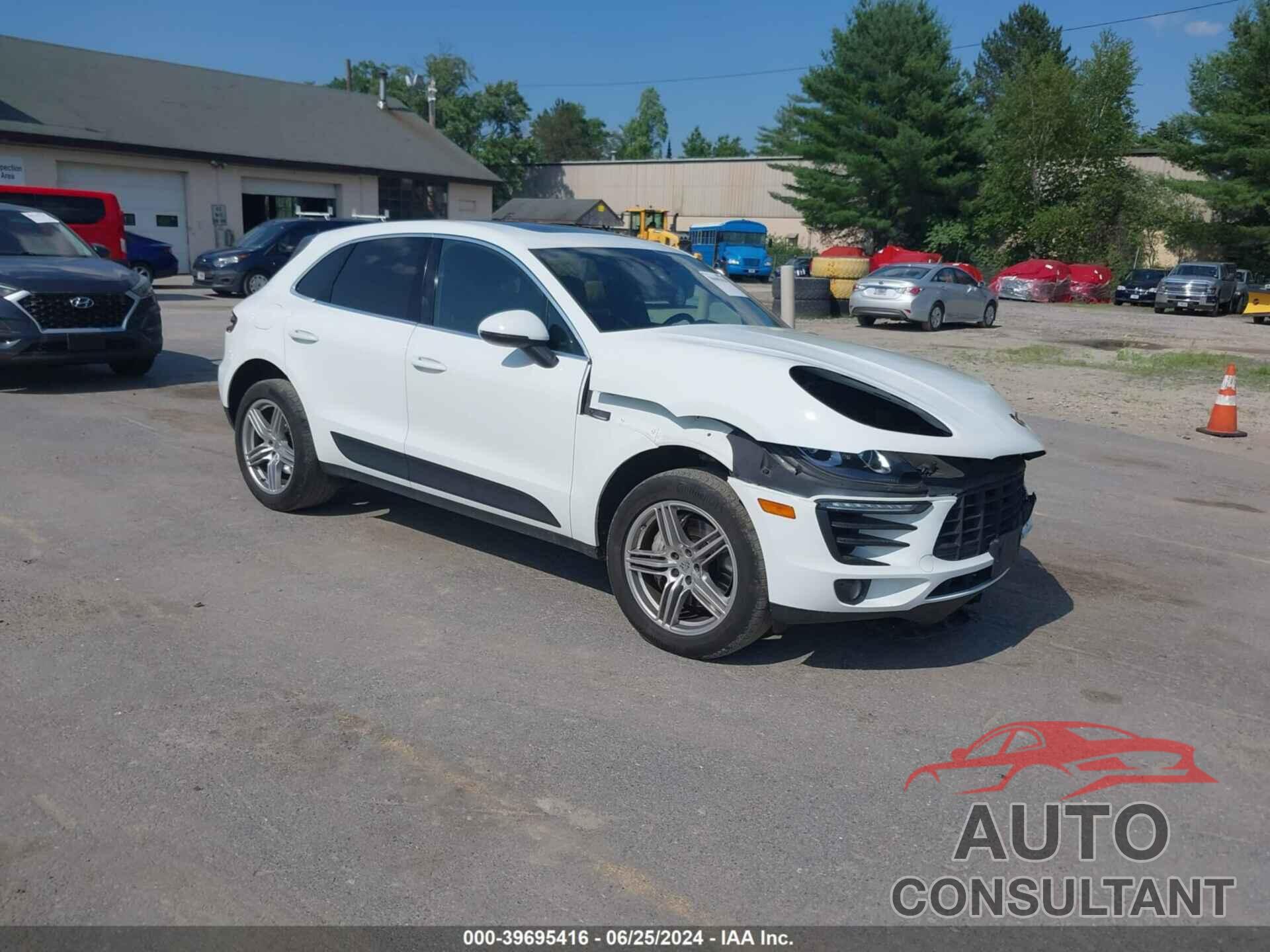 PORSCHE MACAN 2018 - WP1AB2A57JLB32272