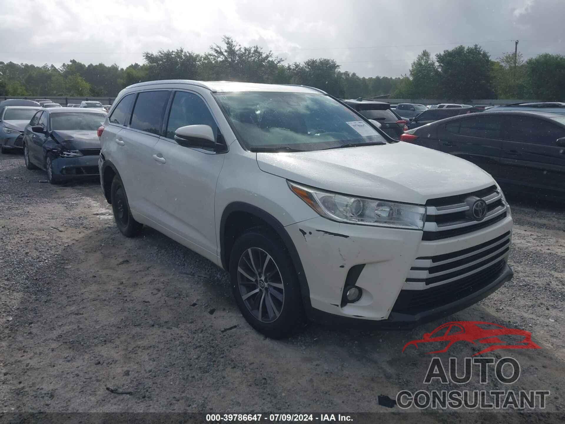 TOYOTA HIGHLANDER 2018 - 5TDKZRFH1JS528502