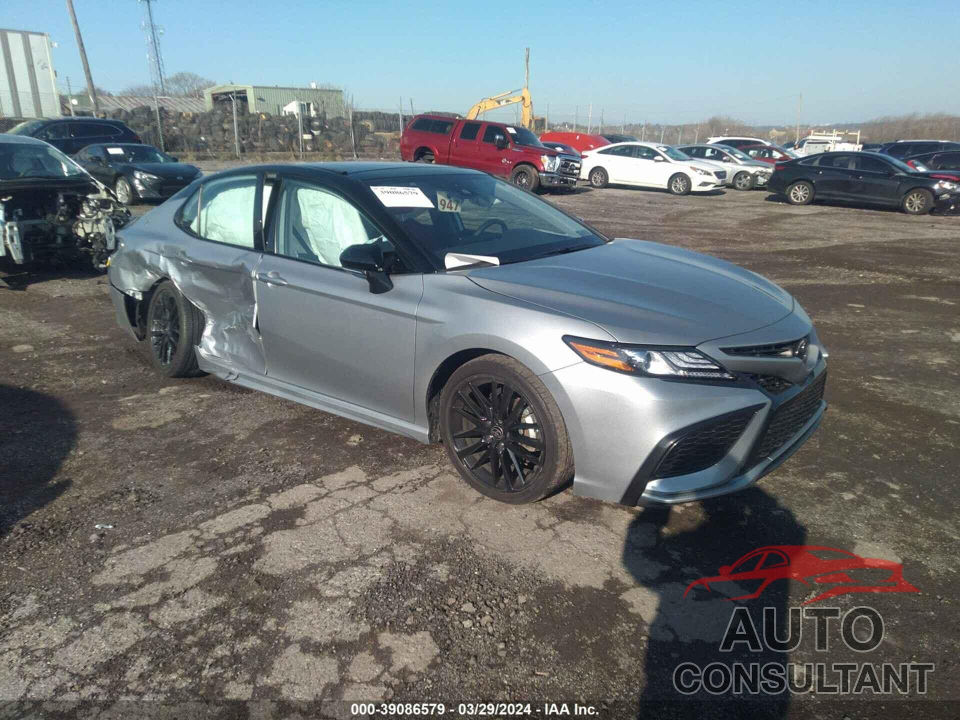 TOYOTA CAMRY 2023 - 4T1K61AK9PU120102