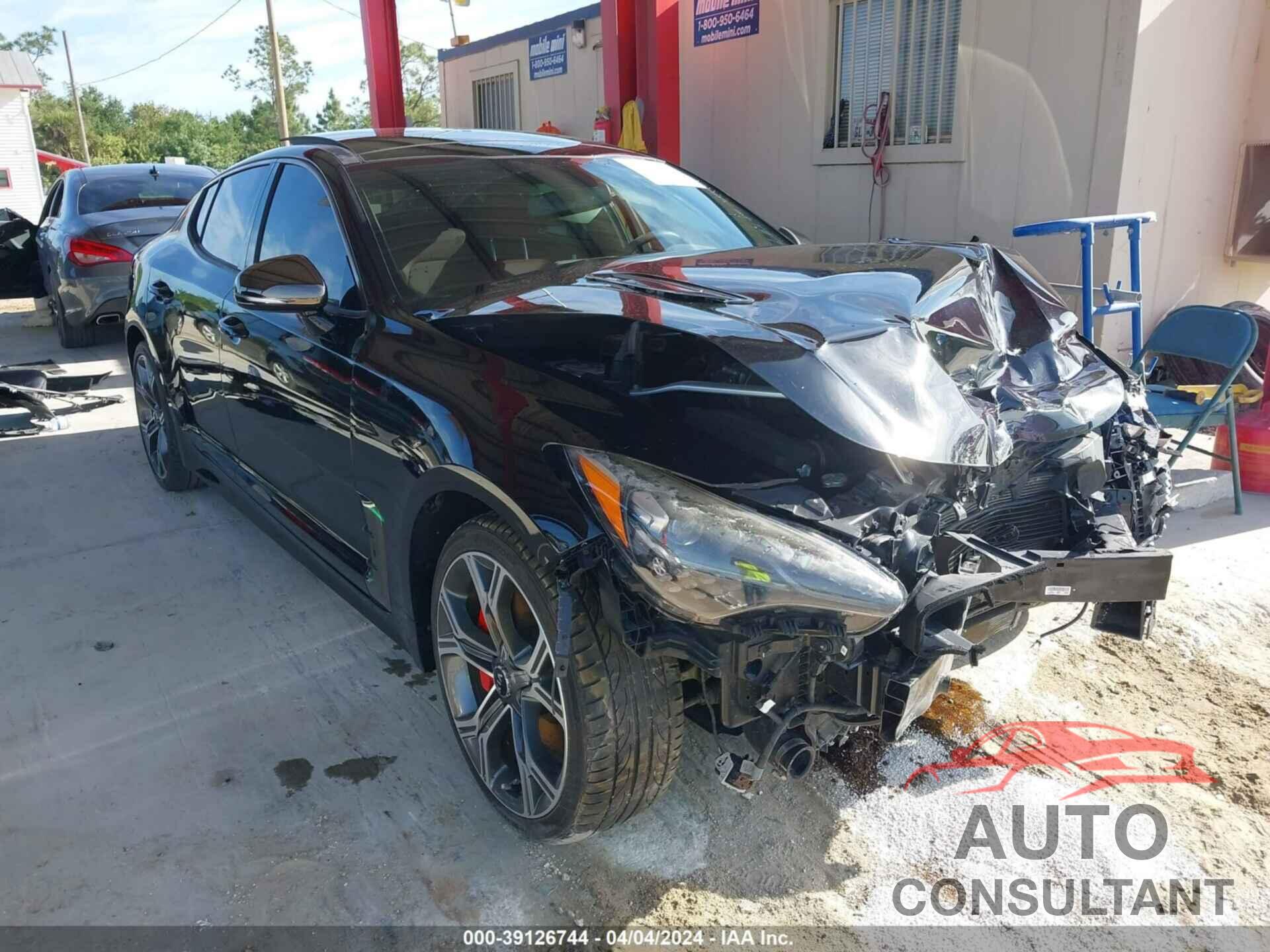 KIA STINGER 2018 - KNAE45LC4J6033141