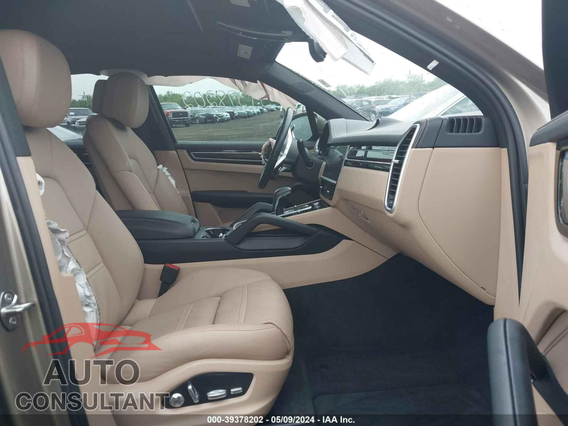 PORSCHE CAYENNE 2019 - WP1AE2AY5KDA50893