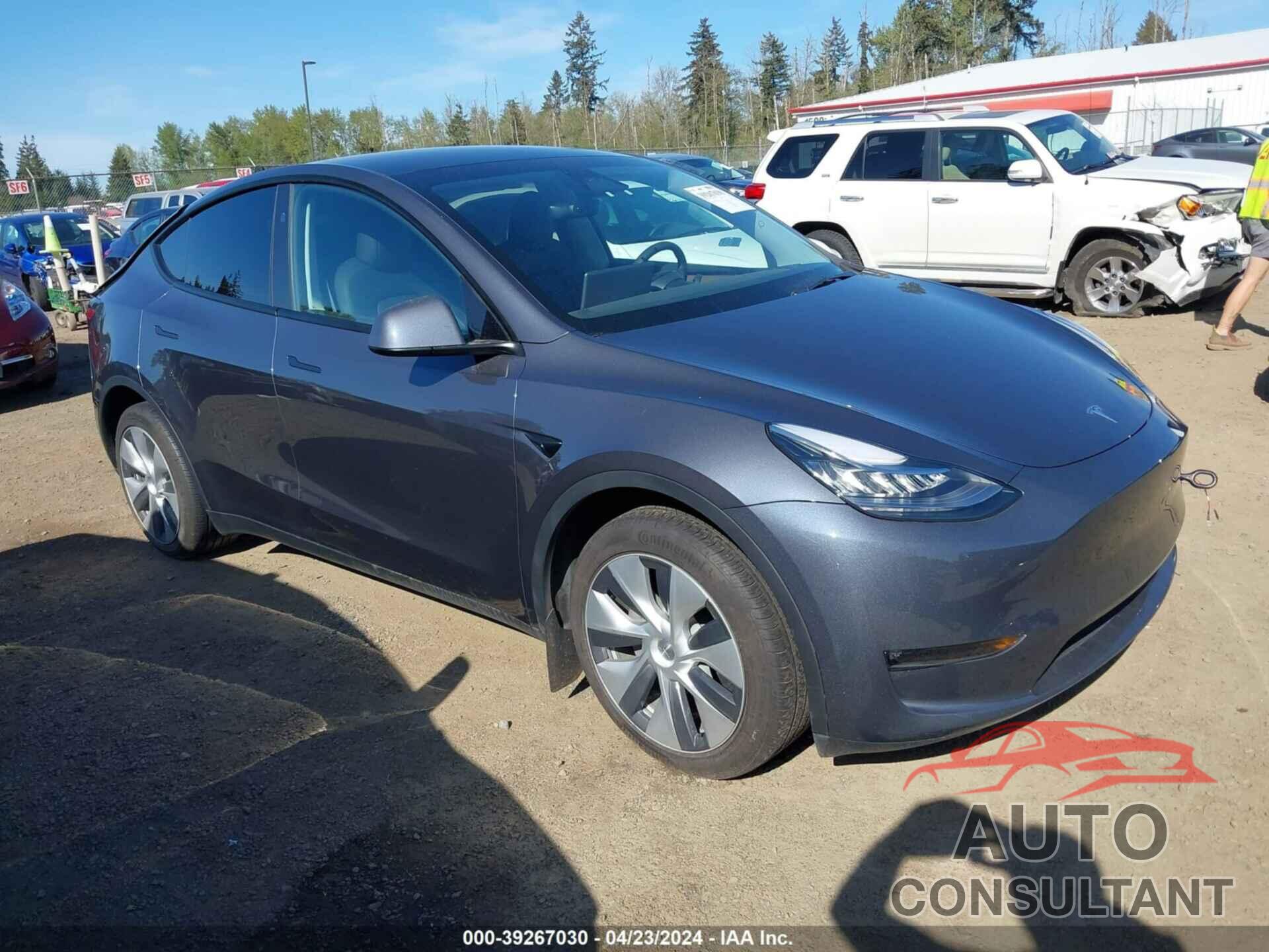 TESLA MODEL Y 2023 - 7SAYGDEE7PA121100