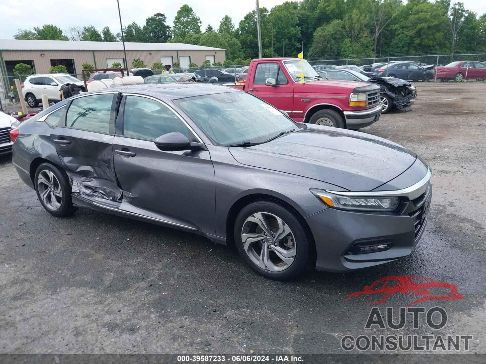 HONDA ACCORD 2018 - 1HGCV2F59JA007829