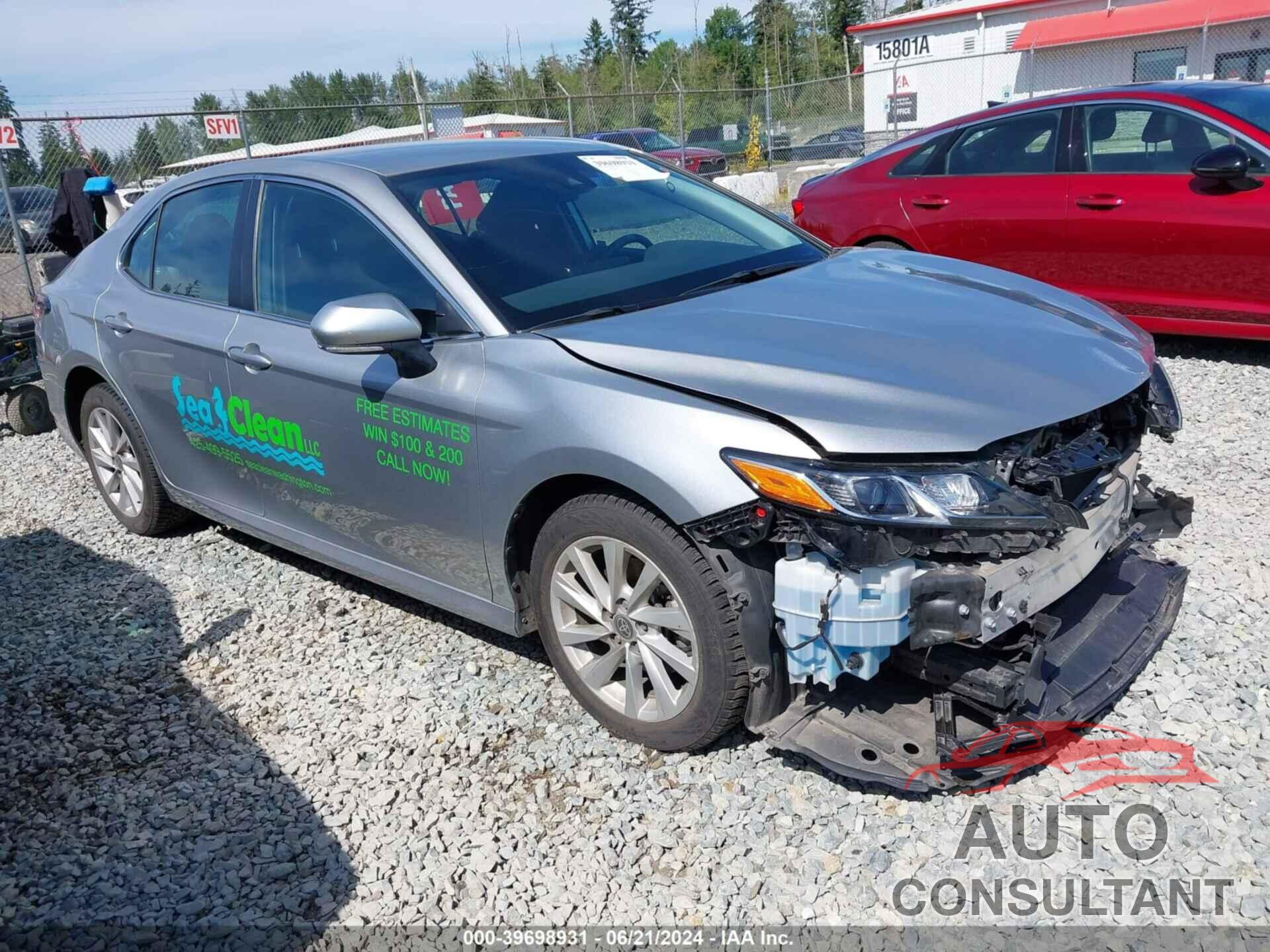 TOYOTA CAMRY 2022 - 4T1C11BK1NU060217