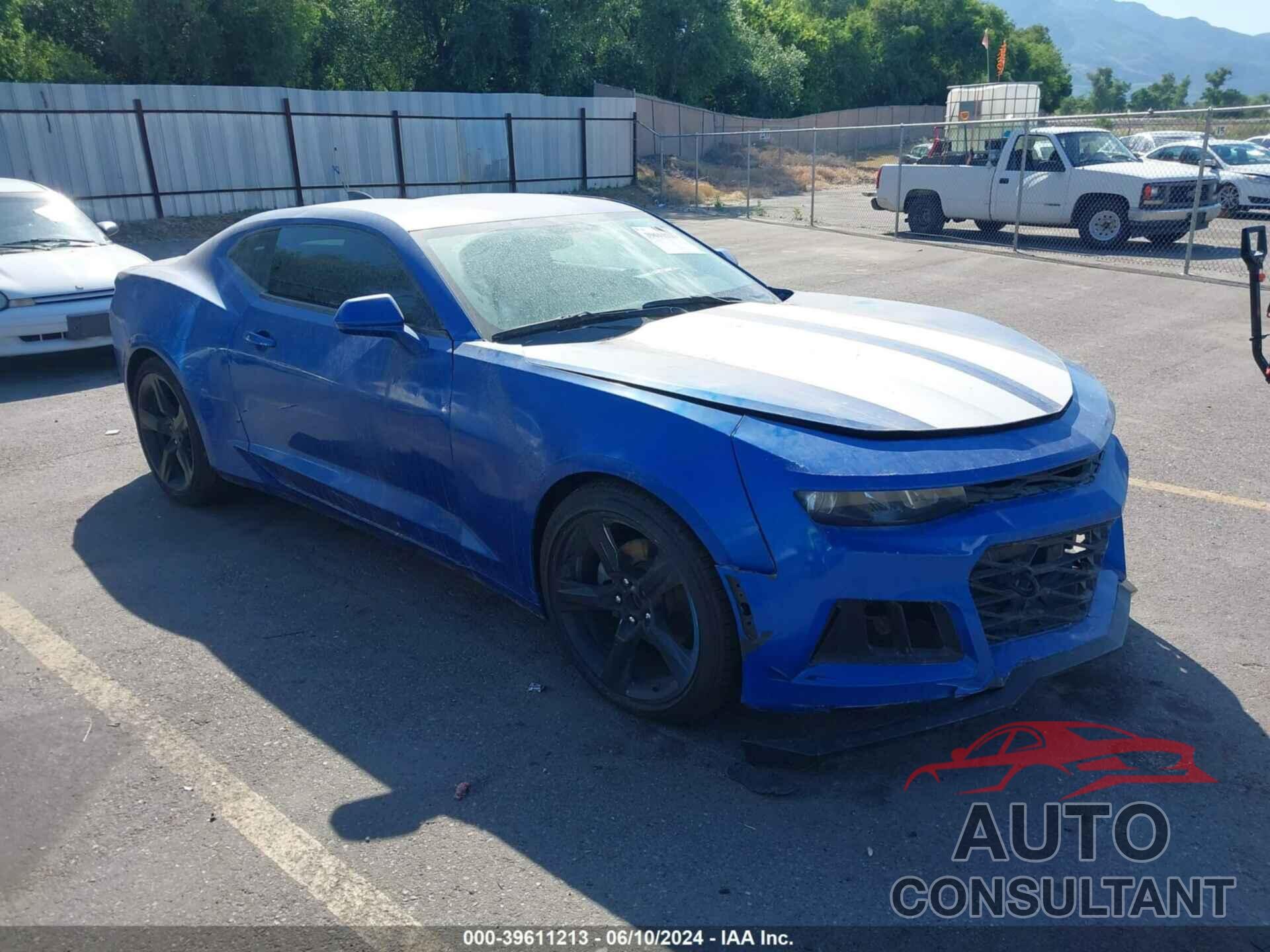 CHEVROLET CAMARO 2017 - 1G1FB1RX7H0150587