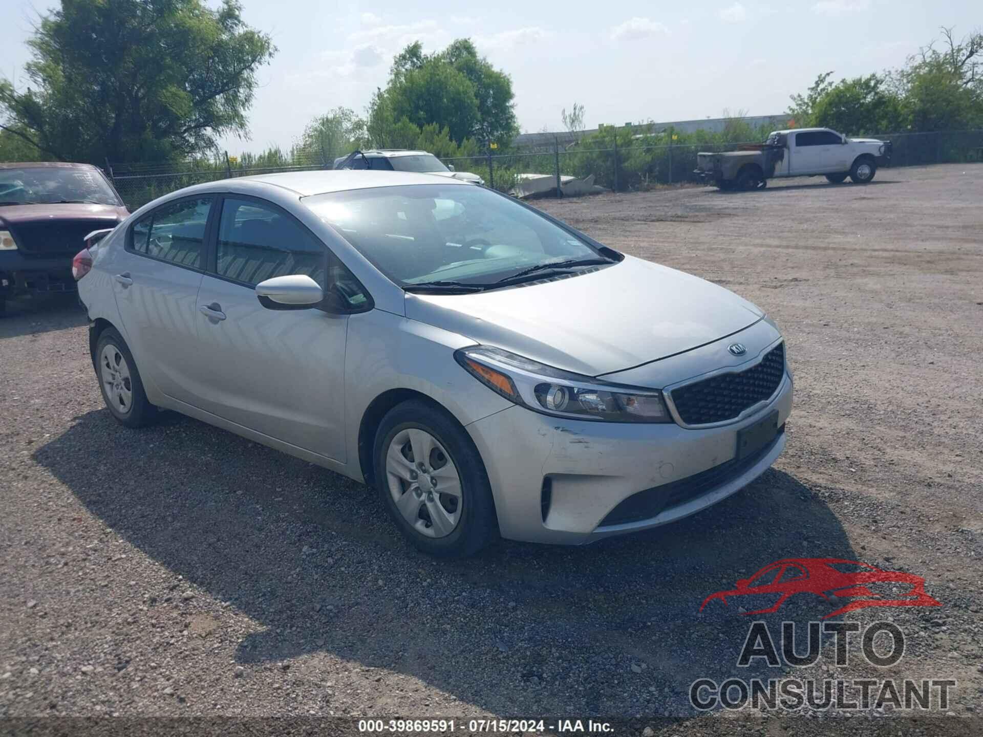 KIA FORTE 2017 - 3KPFK4A74HE026420