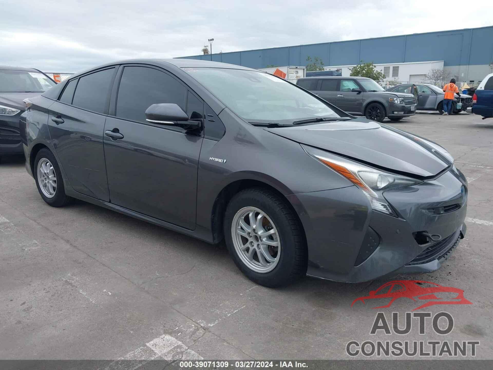 TOYOTA PRIUS 2017 - JTDKBRFU1H3567894