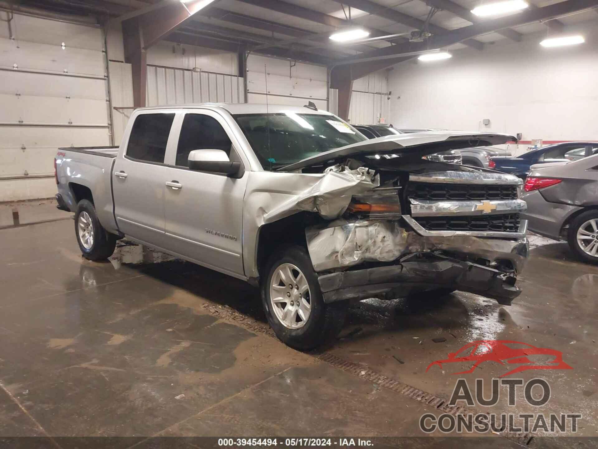 CHEVROLET SILVERADO 1500 2018 - 3GCUKRECXJG293308