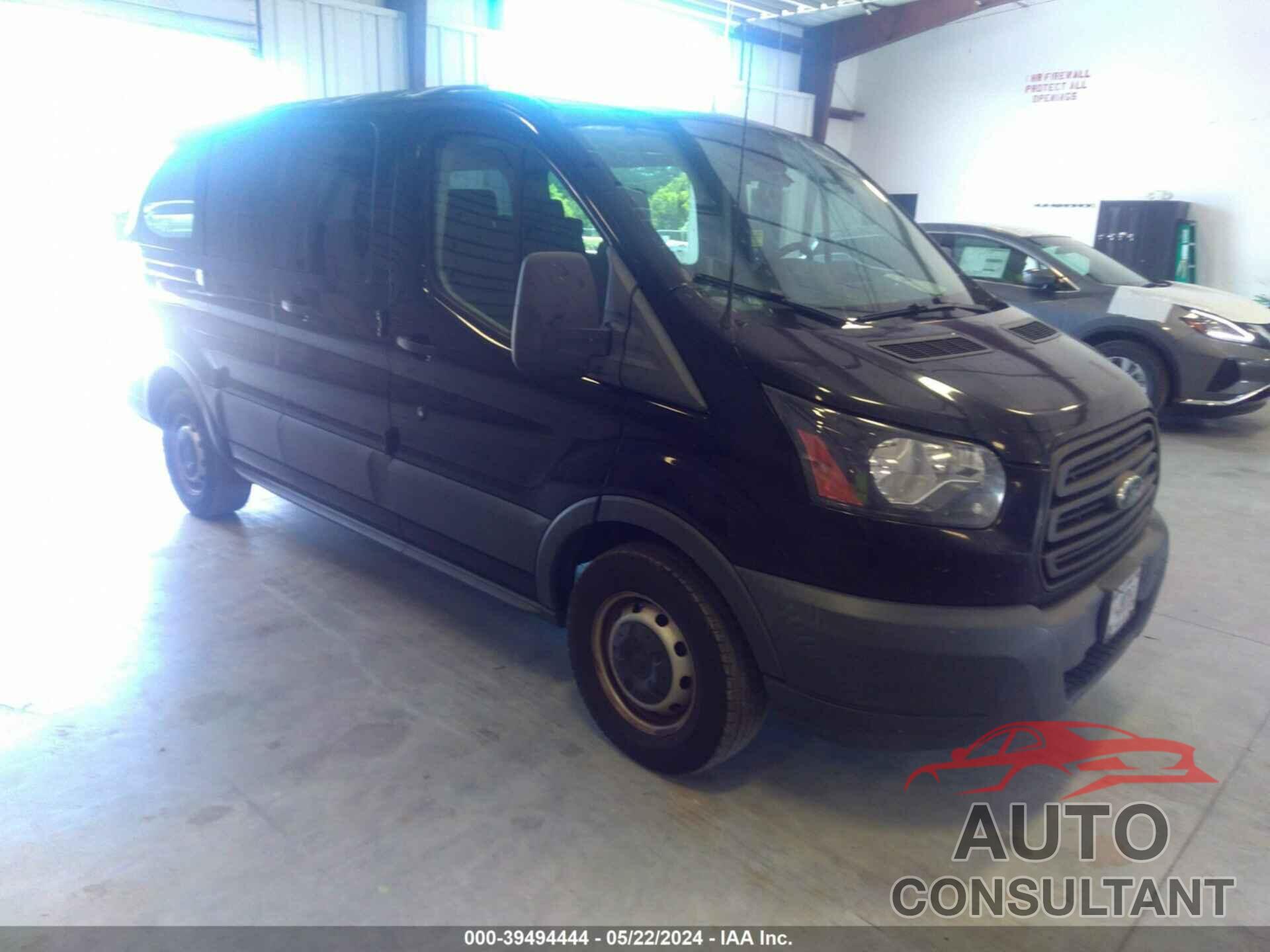 FORD TRANSIT-150 2018 - 1FMZK1ZM1JKB52674