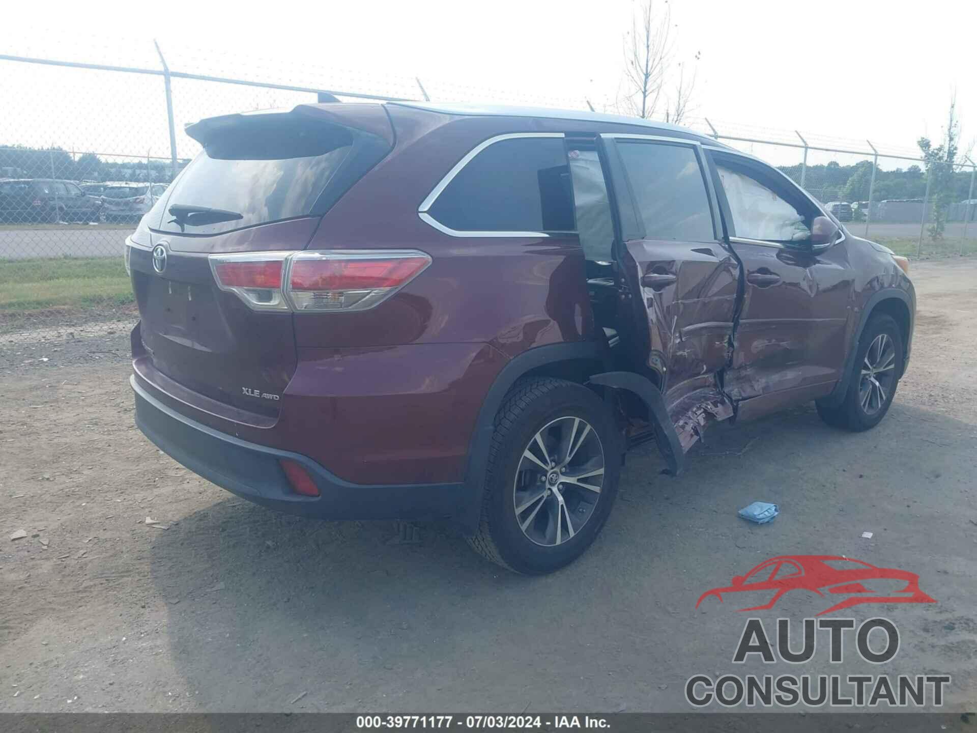 TOYOTA HIGHLANDER 2016 - 5TDJKRFH0GS331099