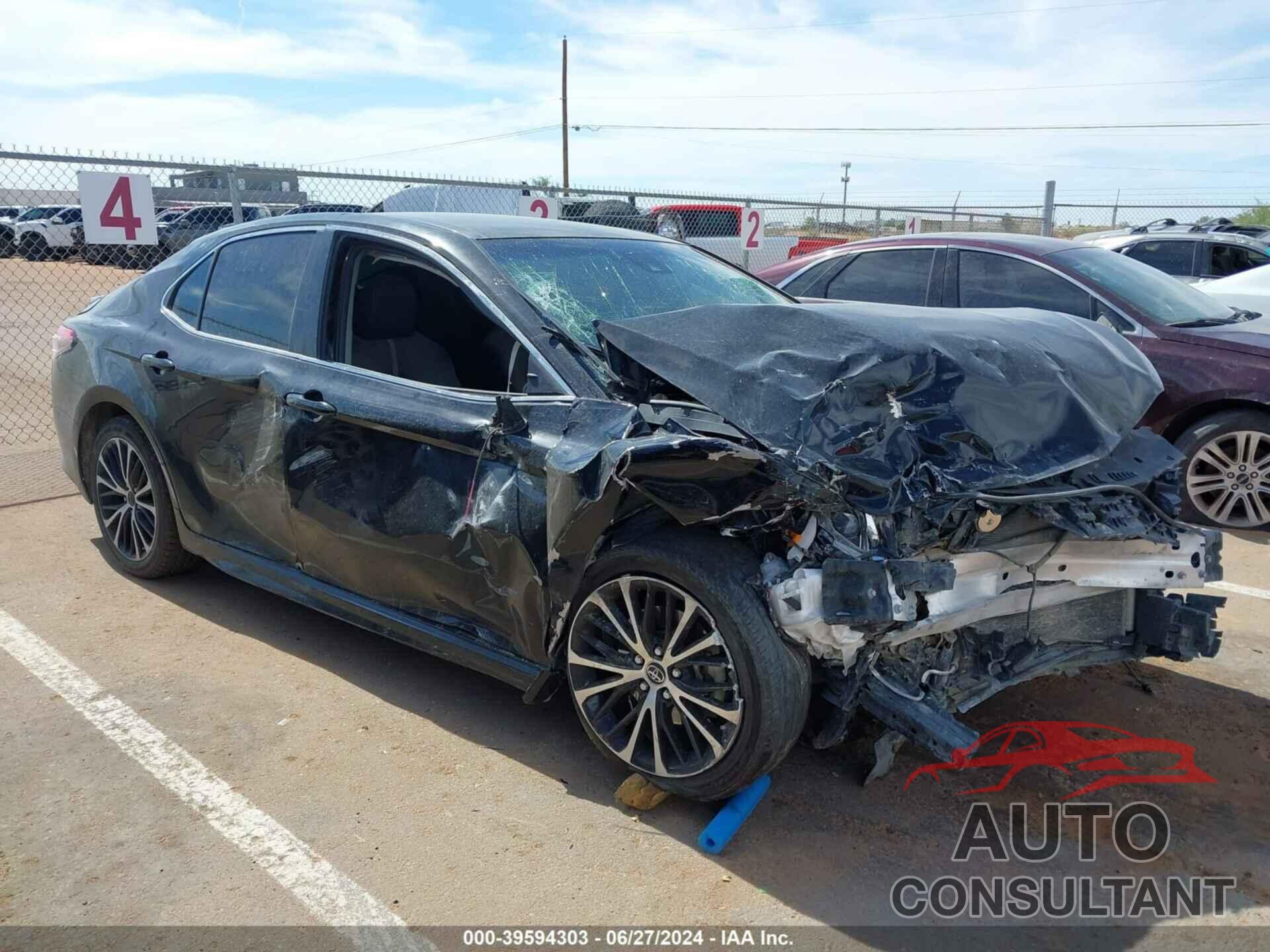 TOYOTA CAMRY 2018 - JTNB11HK7J3007461
