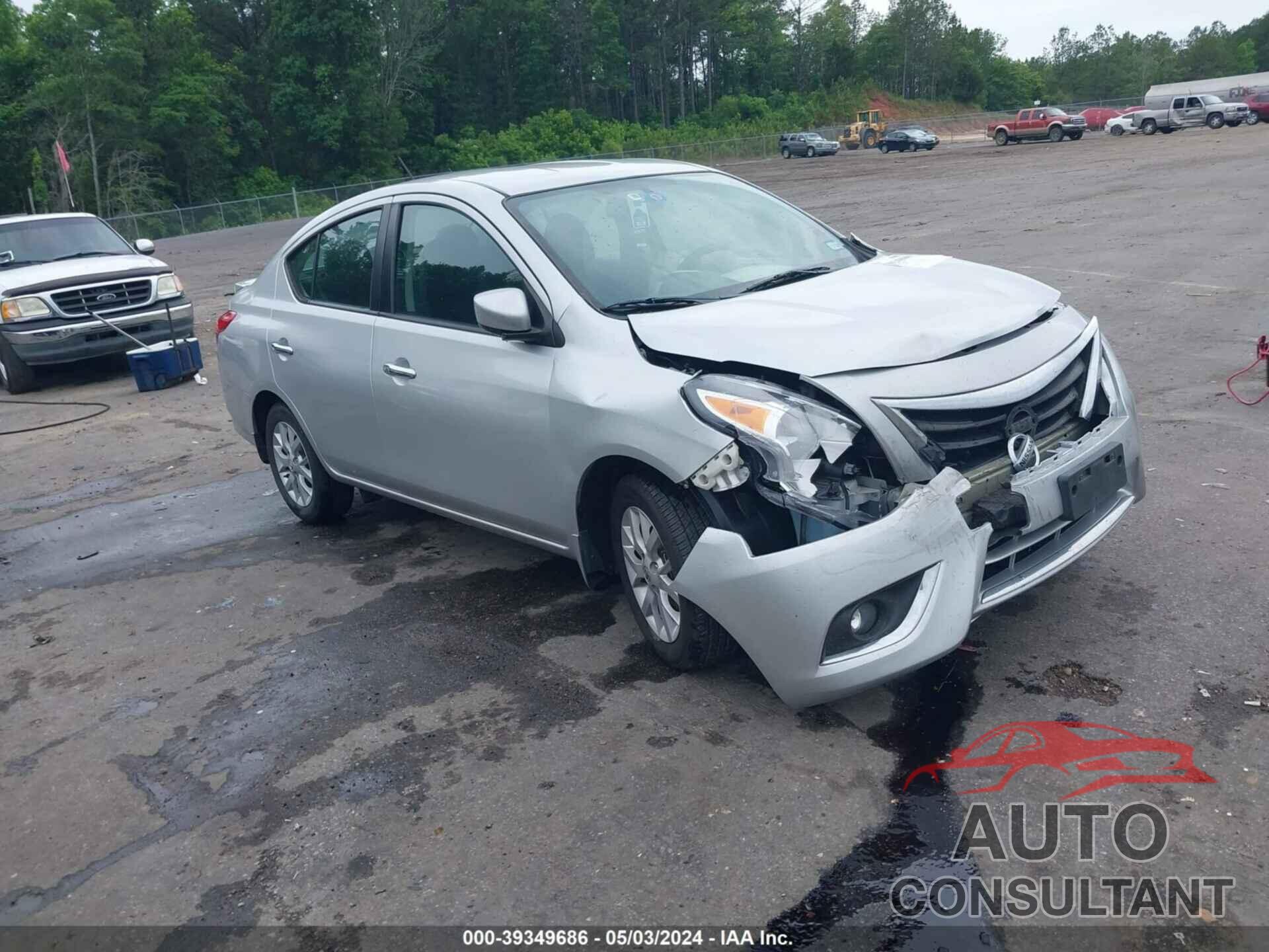 NISSAN VERSA 2017 - 3N1CN7AP0HL894067