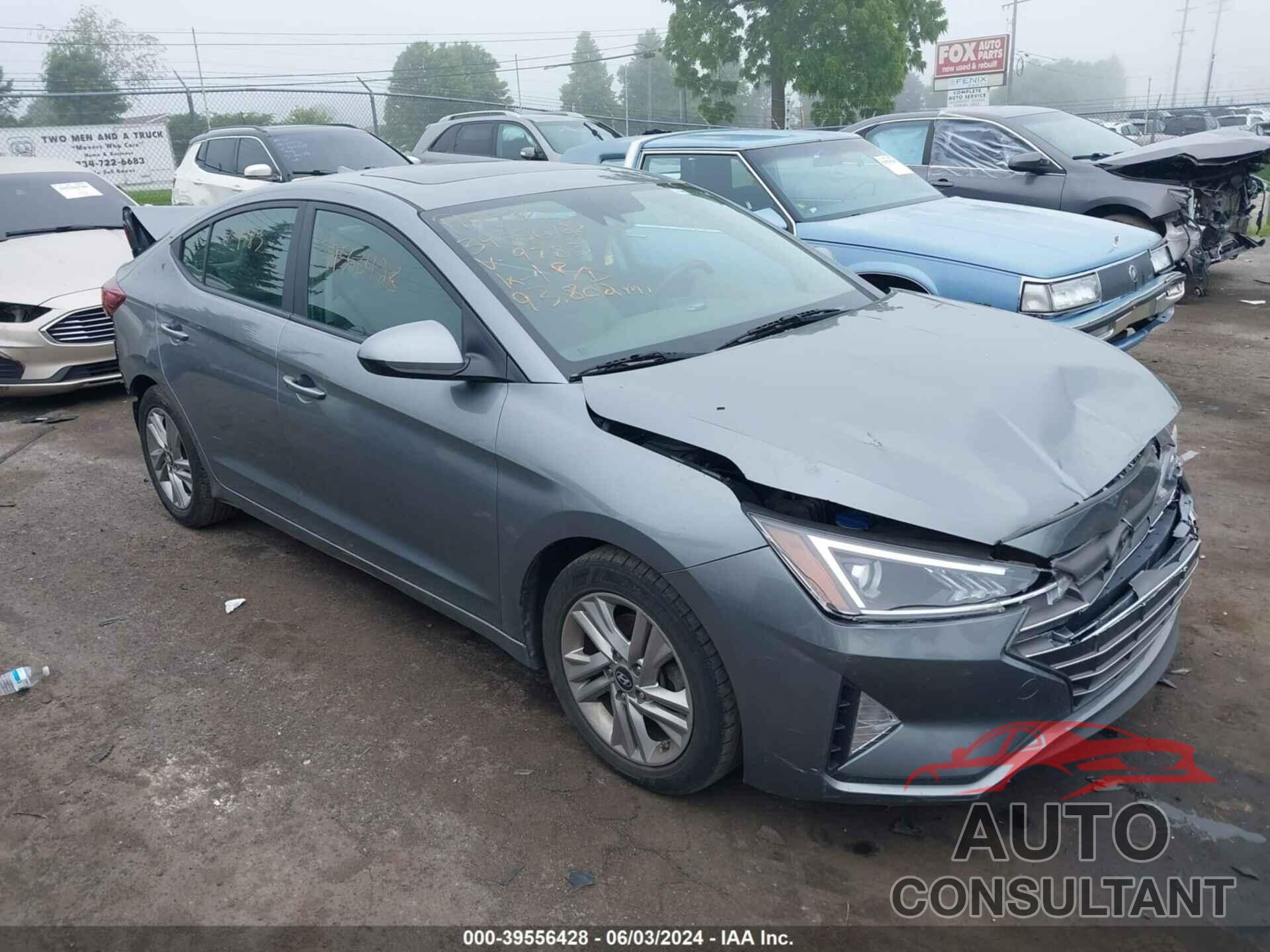 HYUNDAI ELANTRA 2019 - KMHD84LF4KU779783