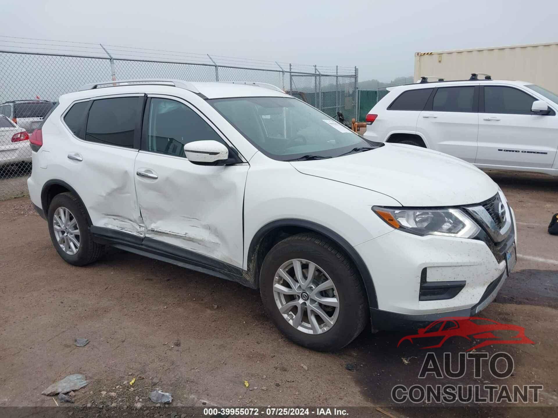 NISSAN ROGUE 2017 - KNMAT2MV4HP546199