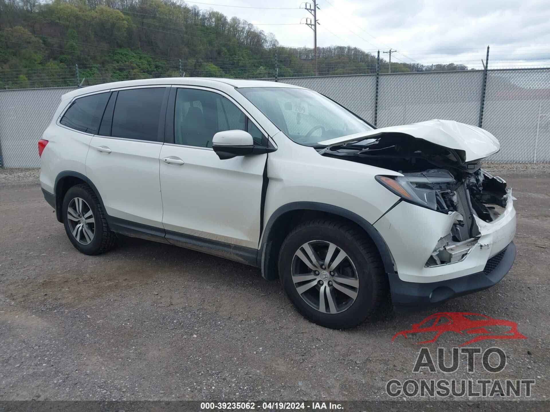 HONDA PILOT 2017 - 5FNYF6H71HB005615