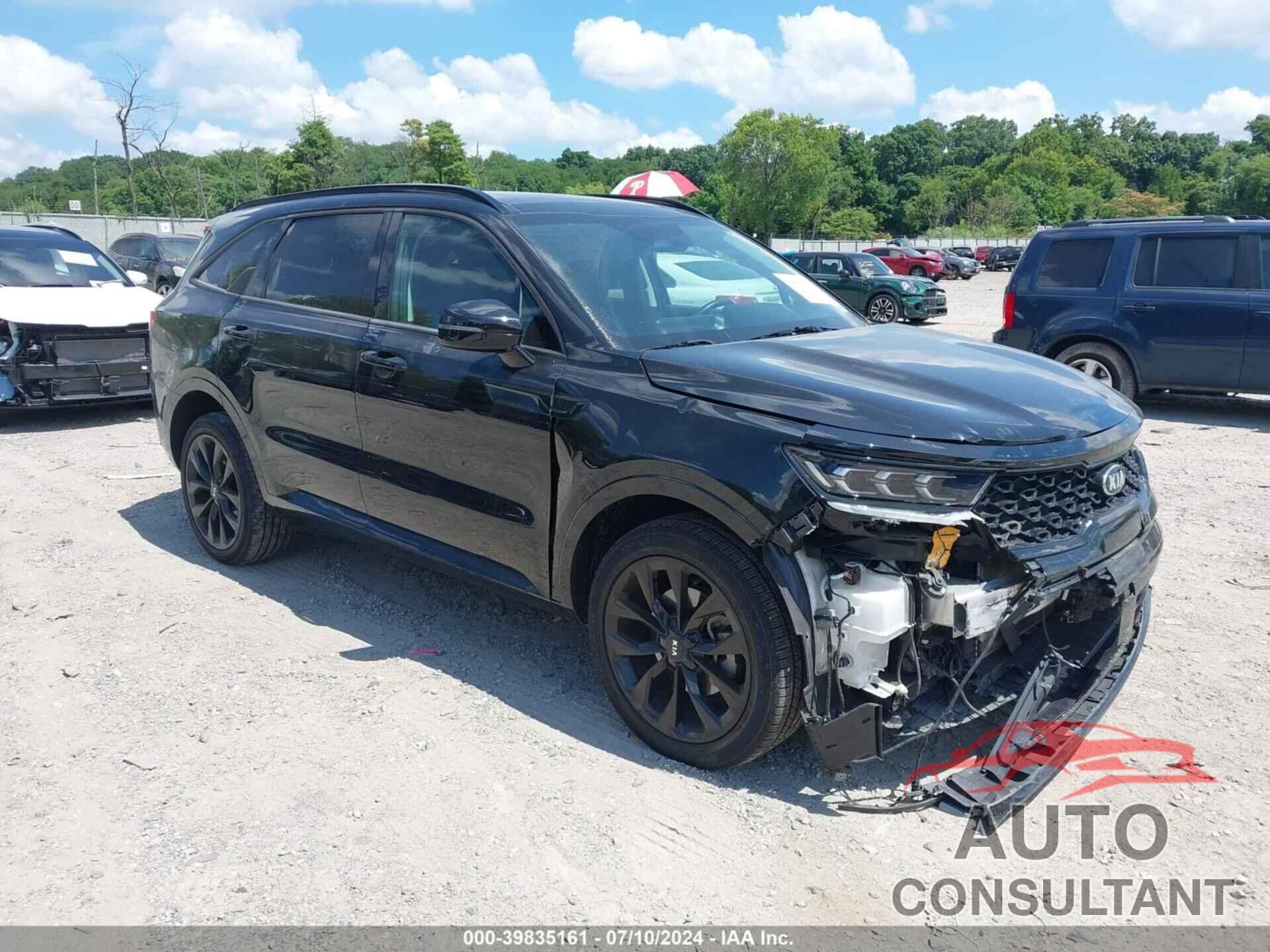 KIA SORENTO 2021 - 5XYRKDLF6MG013182