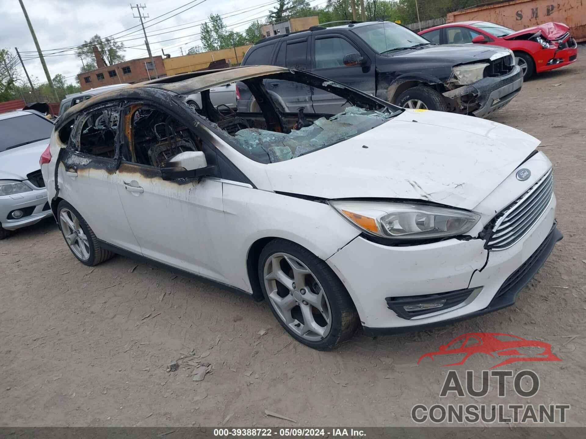 FORD FOCUS 2016 - 1FADP3N2XGL354986