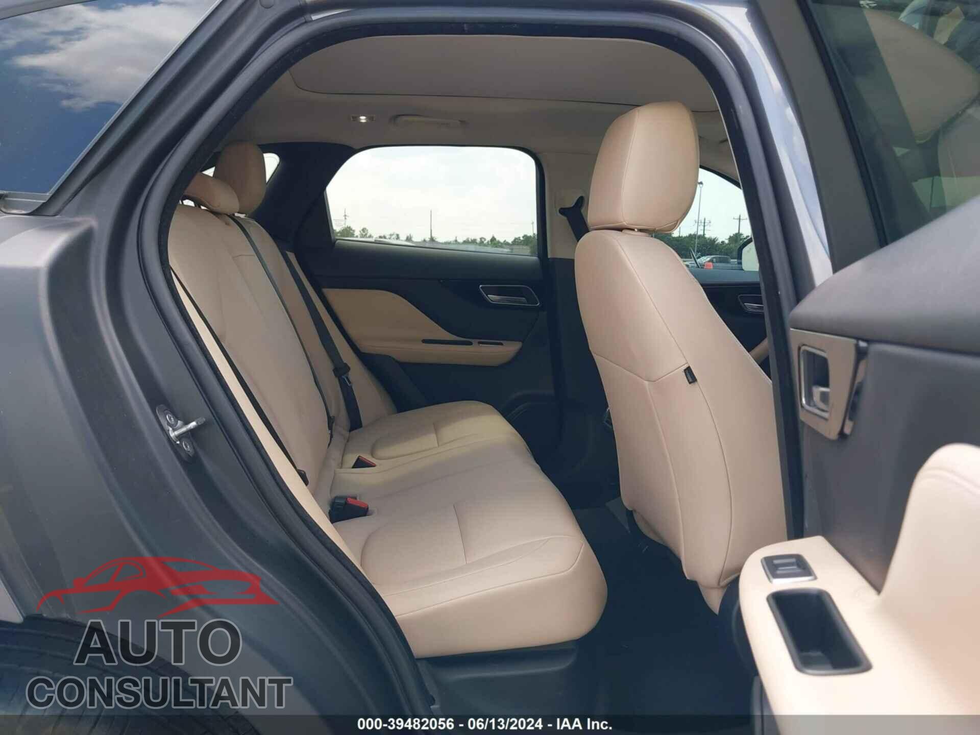 JAGUAR F-PACE 2018 - SADCJ2FX0JA250249