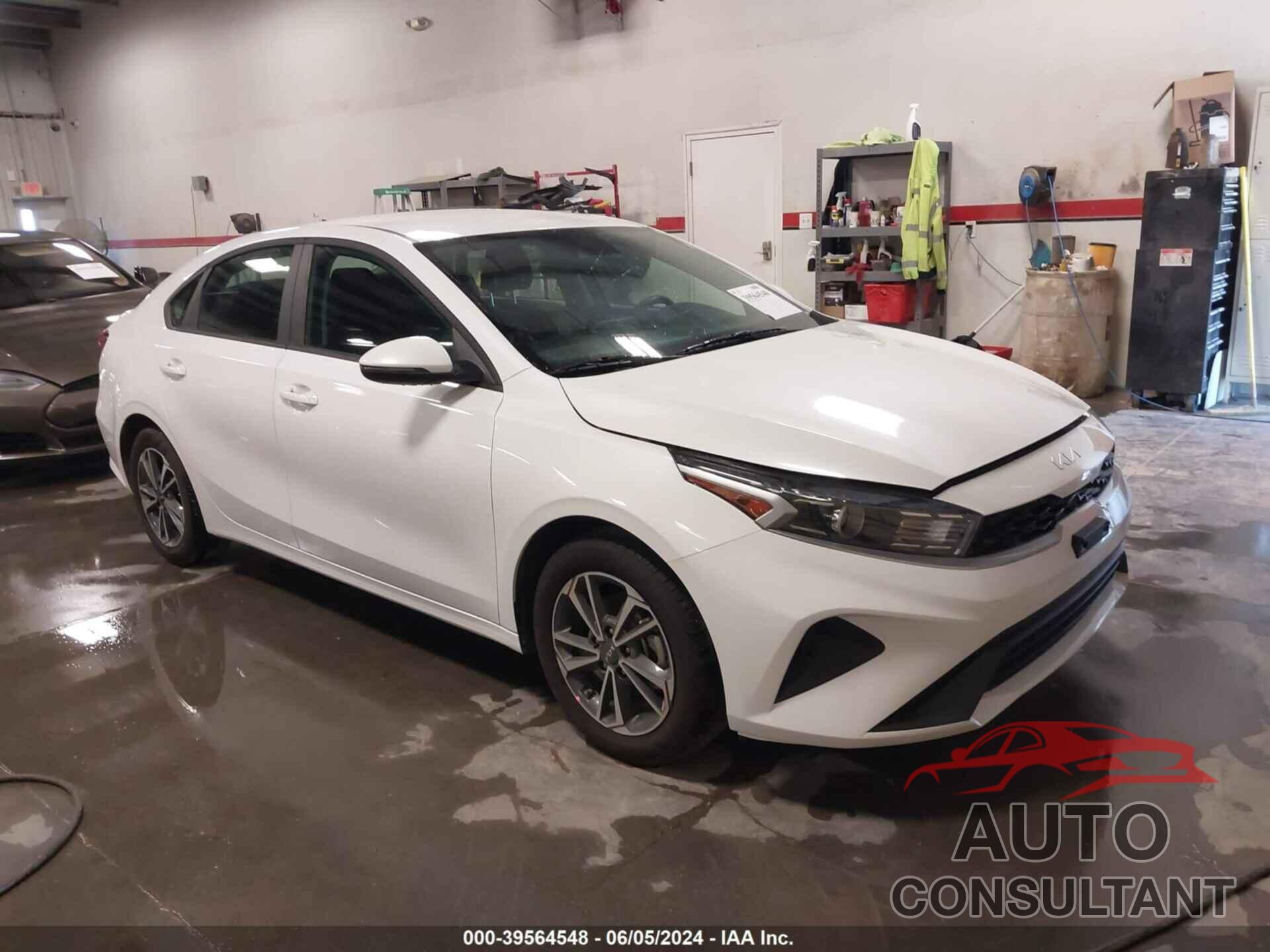 KIA FORTE 2024 - 3KPF24AD9RE751454