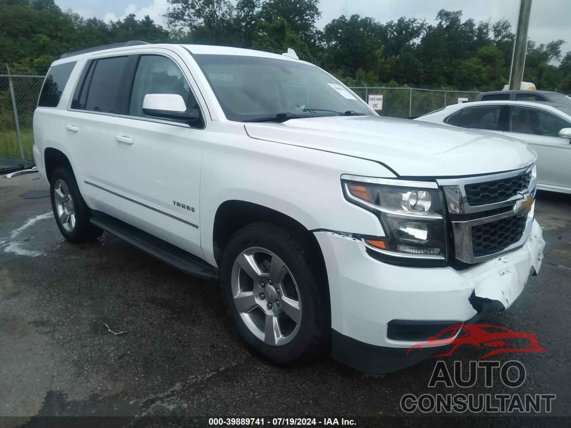 CHEVROLET TAHOE 2017 - 1GNSCAKC8HR359446