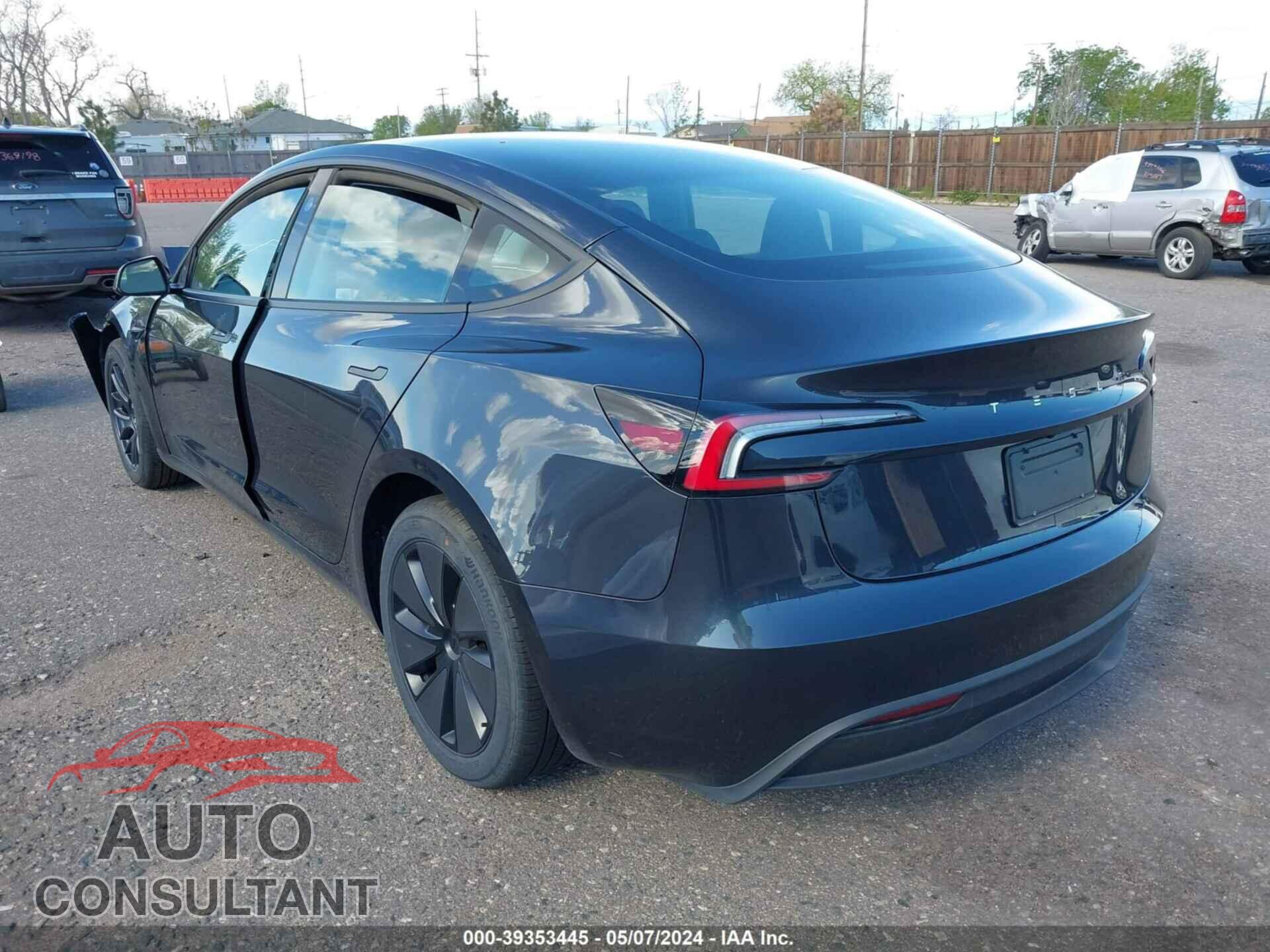 TESLA MODEL 3 2024 - 5YJ3E1EA6RF722917