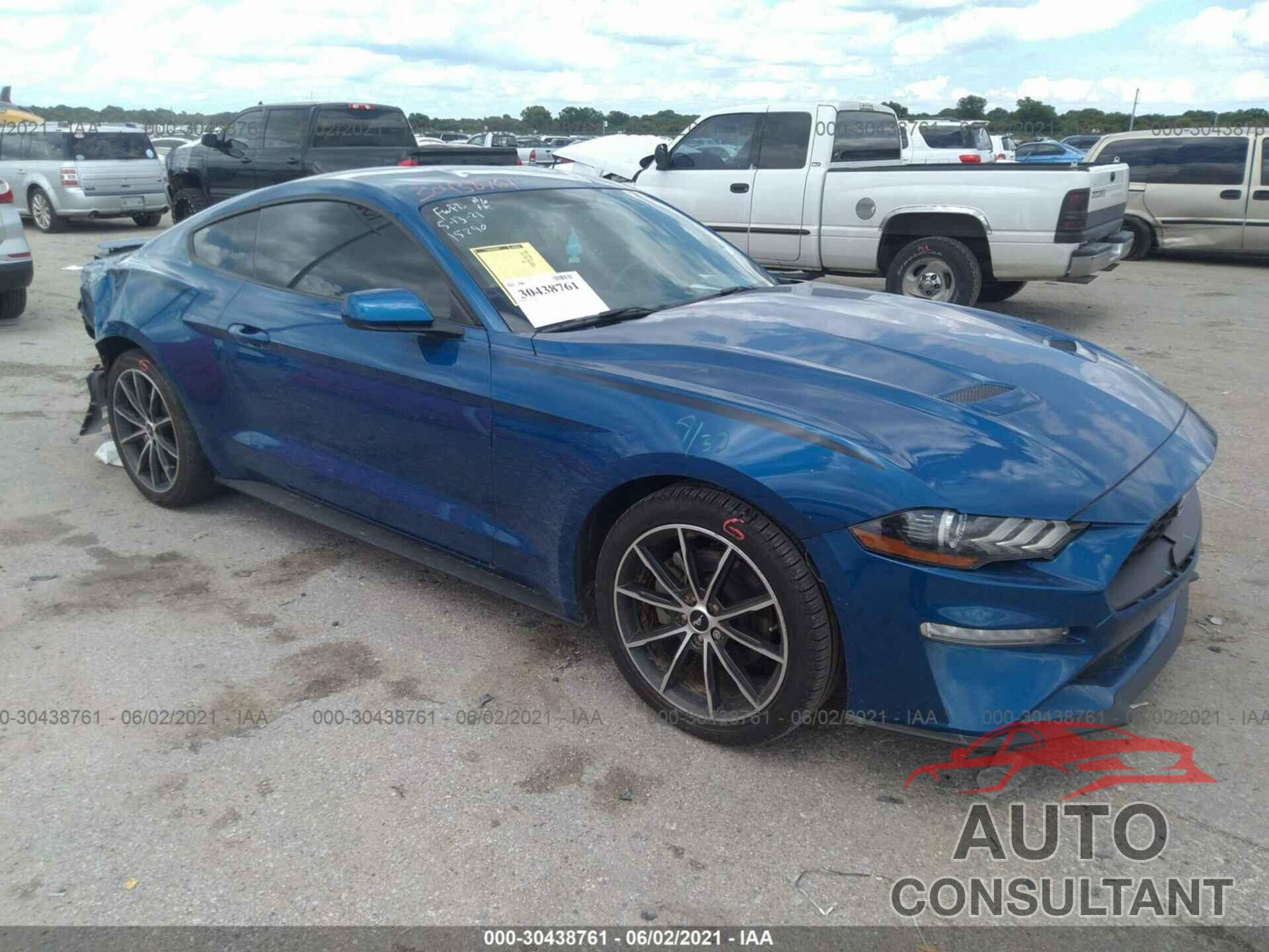 FORD MUSTANG 2018 - 1FA6P8TH7J5103612