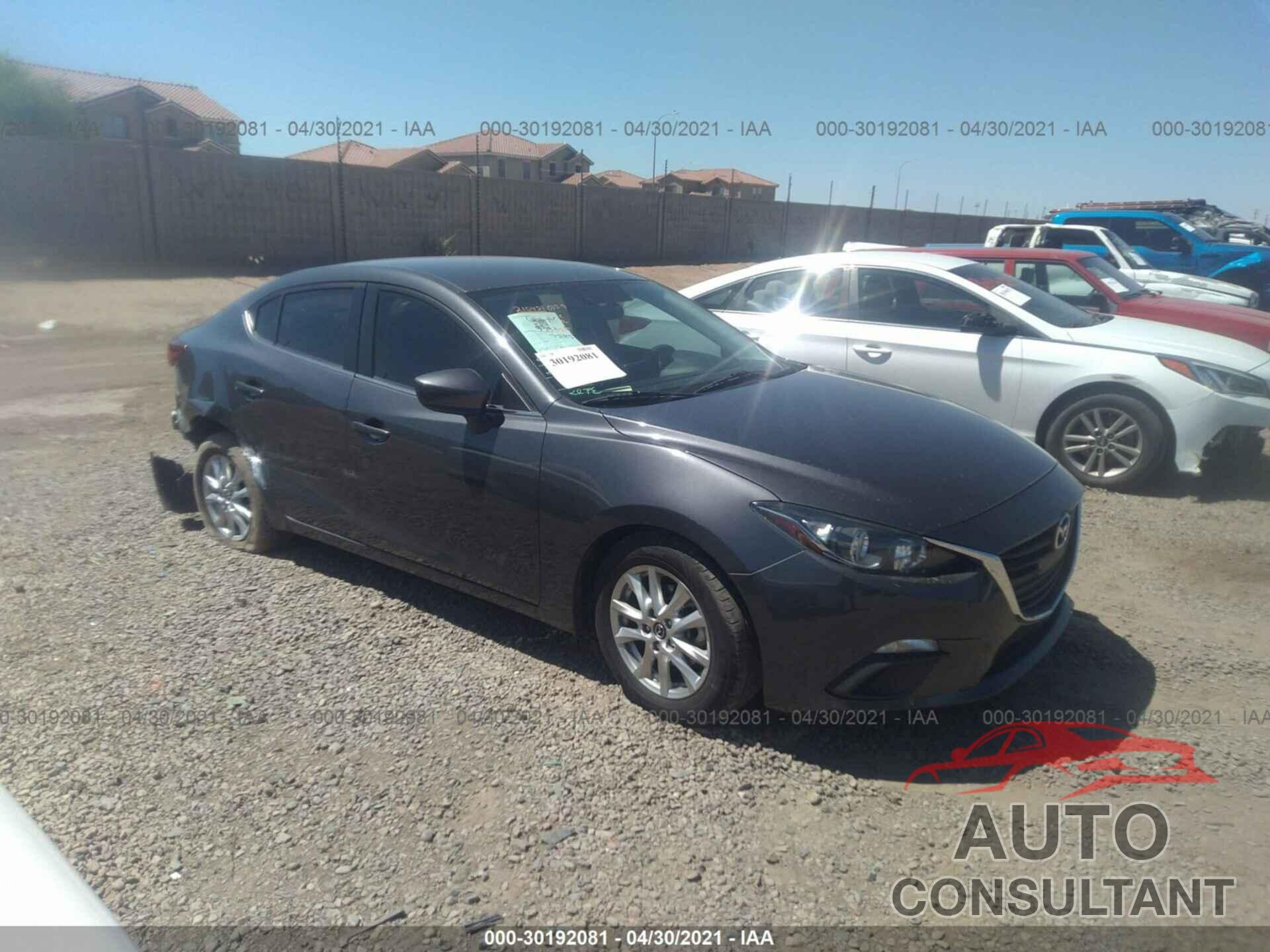 MAZDA MAZDA3 2016 - JM1BM1U76G1337285