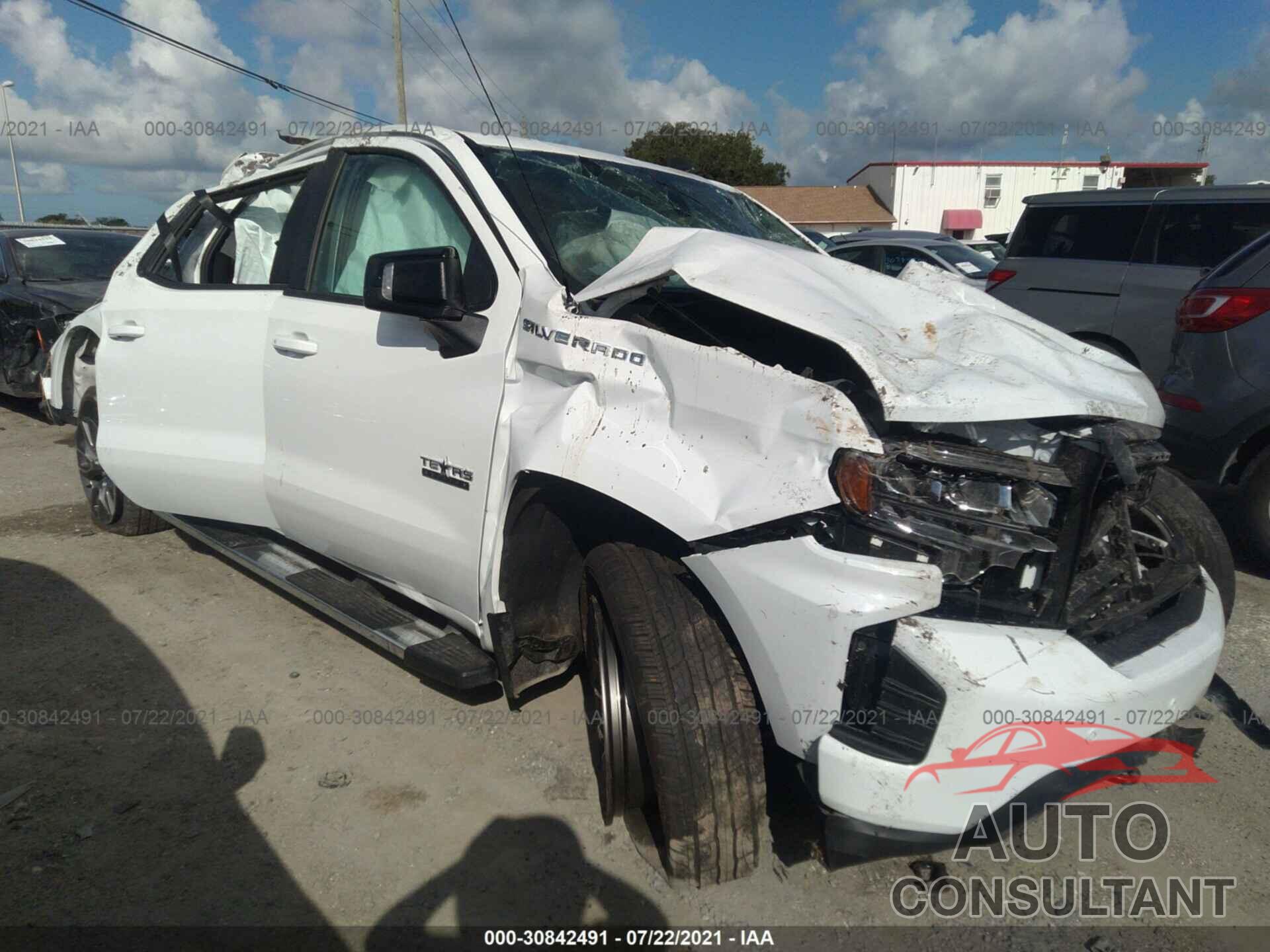 CHEVROLET SILVERADO 1500 2021 - 1GCPWDED0MZ272422