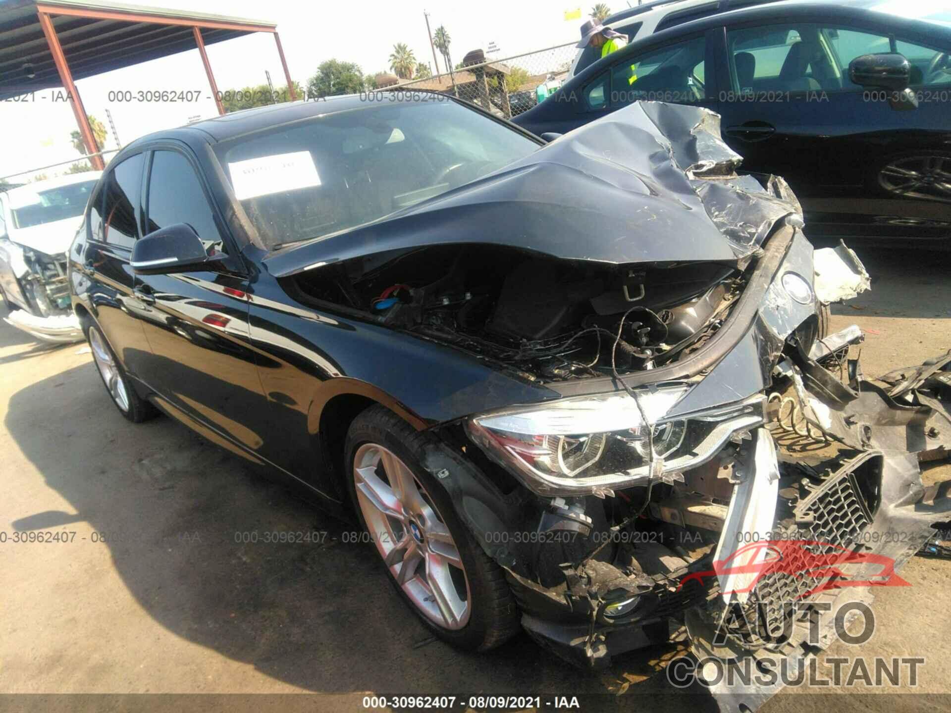 BMW 3 SERIES 2018 - WBA8B9G56JNU57531