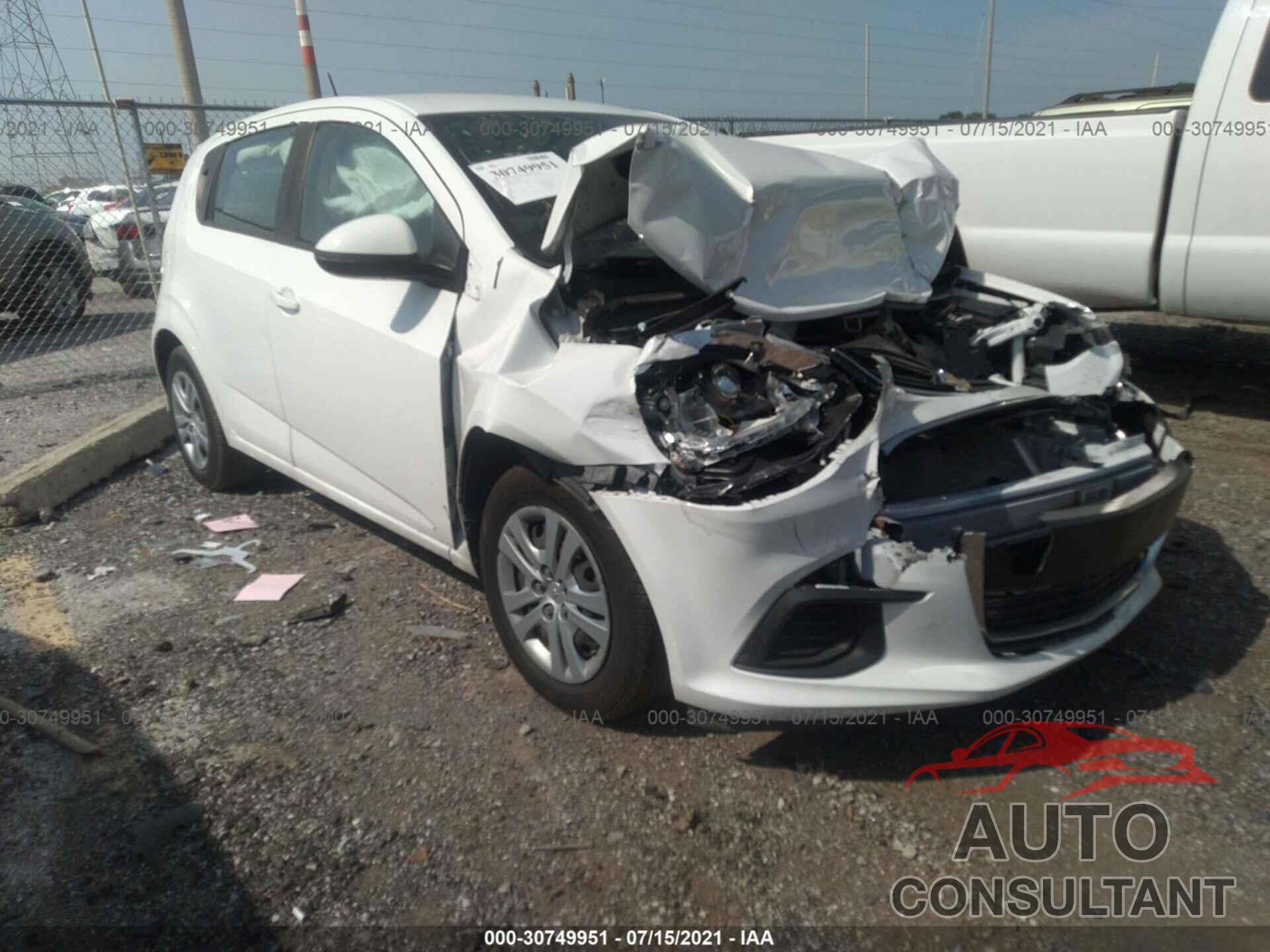 CHEVROLET SONIC 2017 - 1G1JG6SH2H4168788
